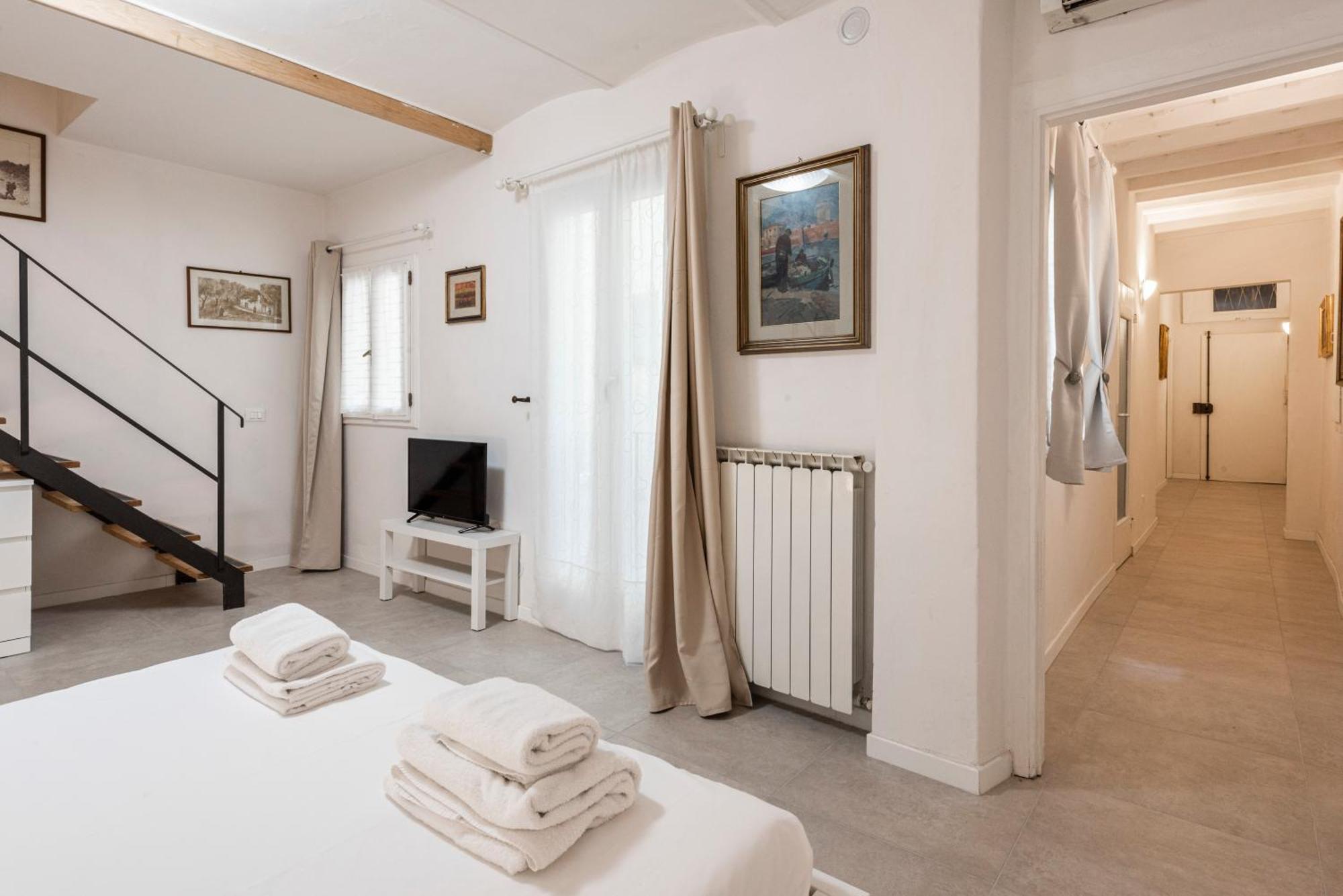 Santa Croce Palace By Mmega Apartment Florence