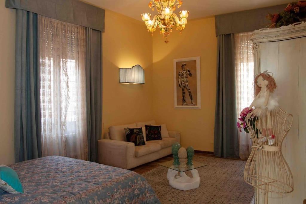 Apartment Piazza Unita New Elegant Smn Station Florence