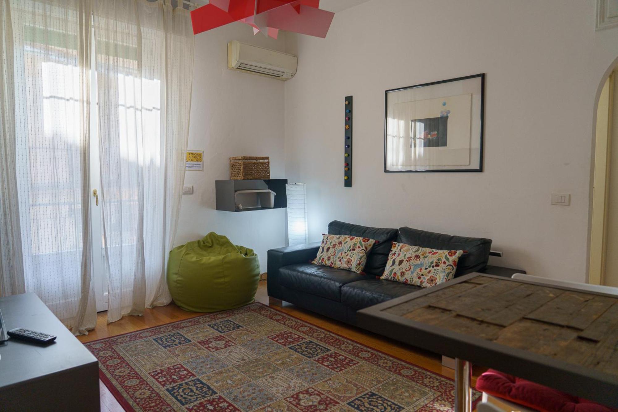 Apartment Cozy 1-br Near Ponte Vecchio Florence