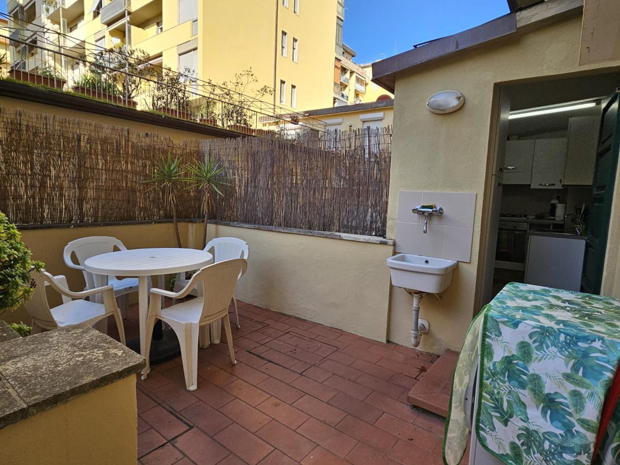 Con Terrazza Appartement