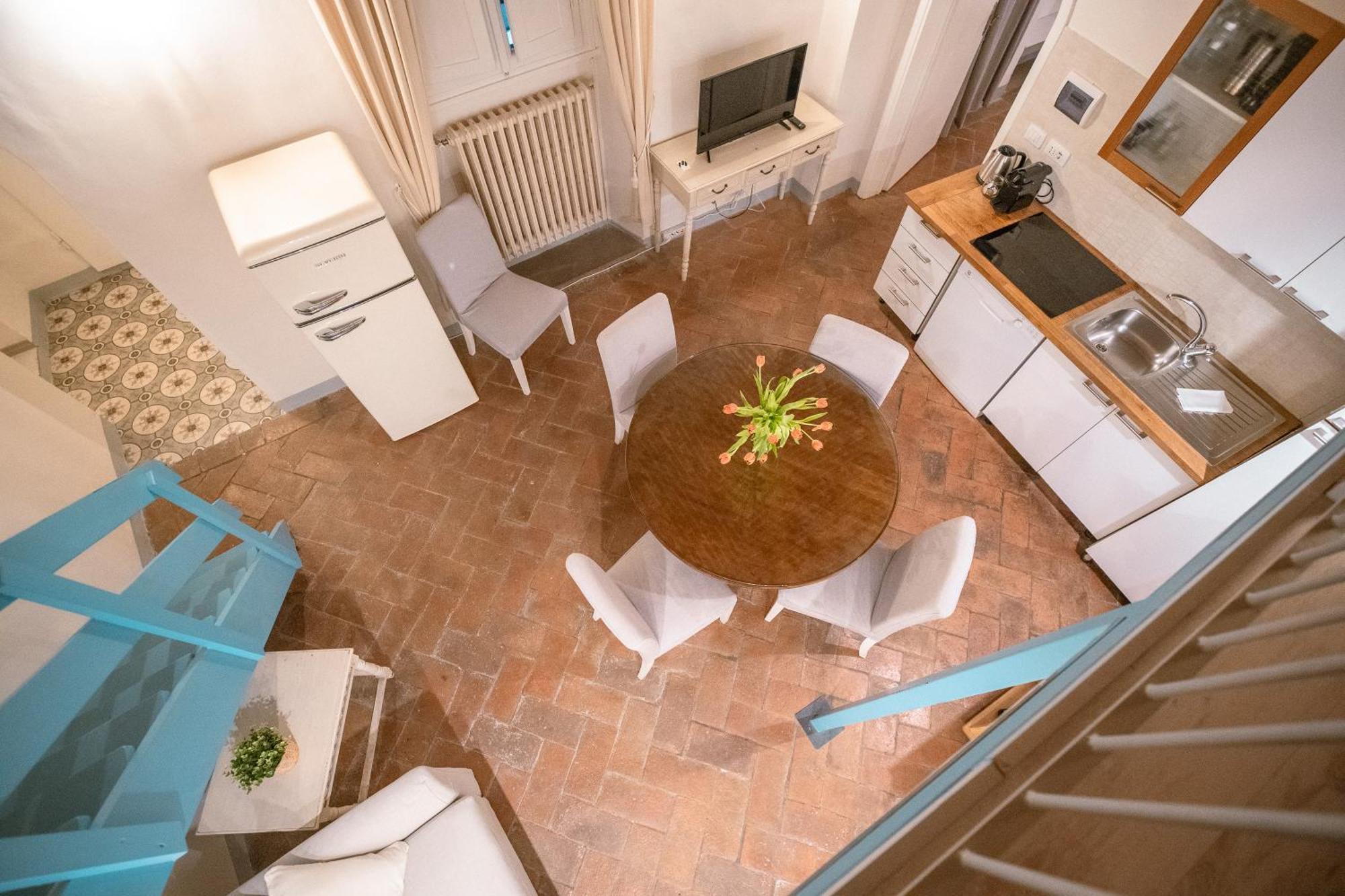Azzurra Elegant Apartment Florenz