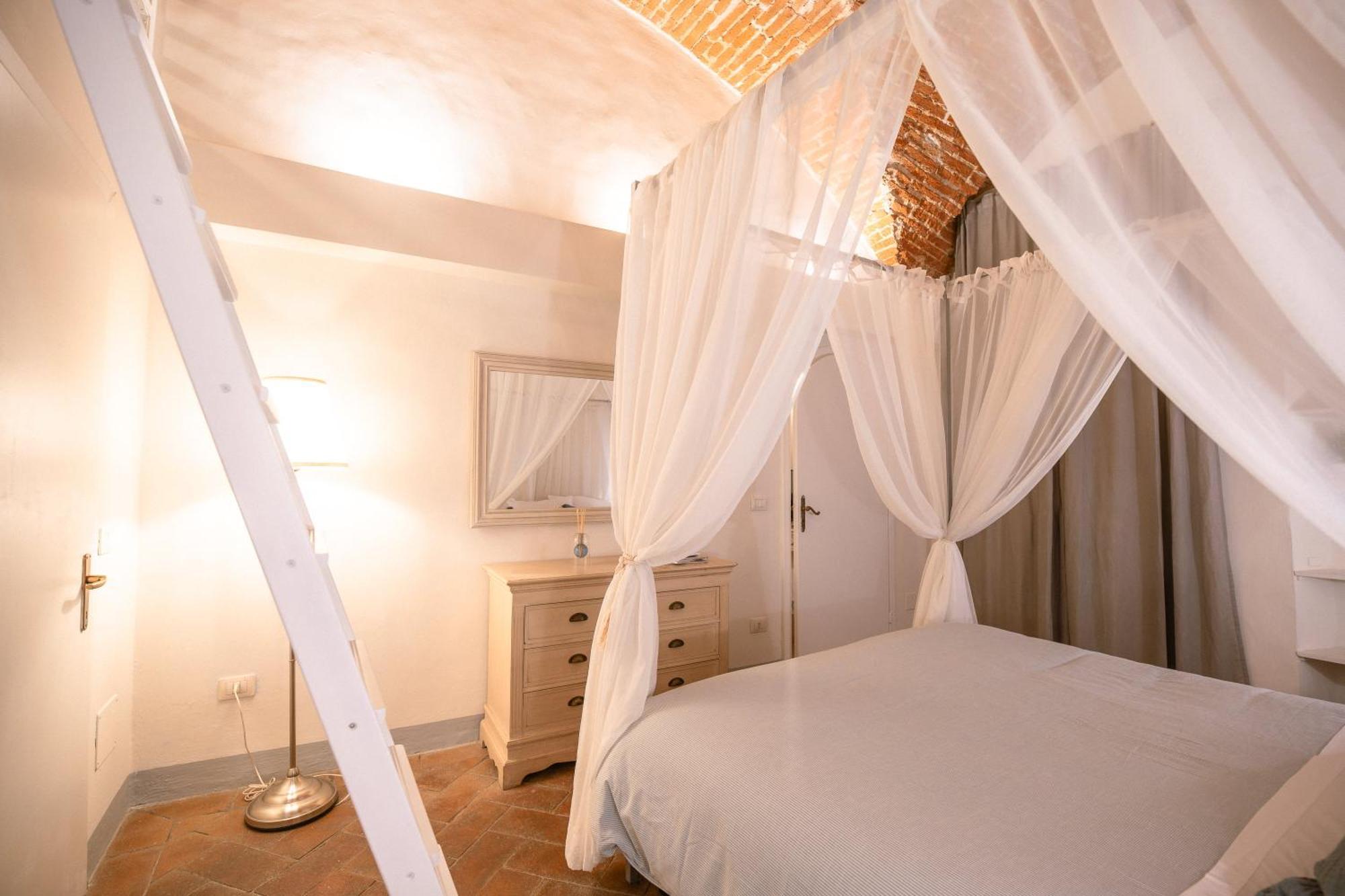 Apartment Azzurra Elegant Florenz
