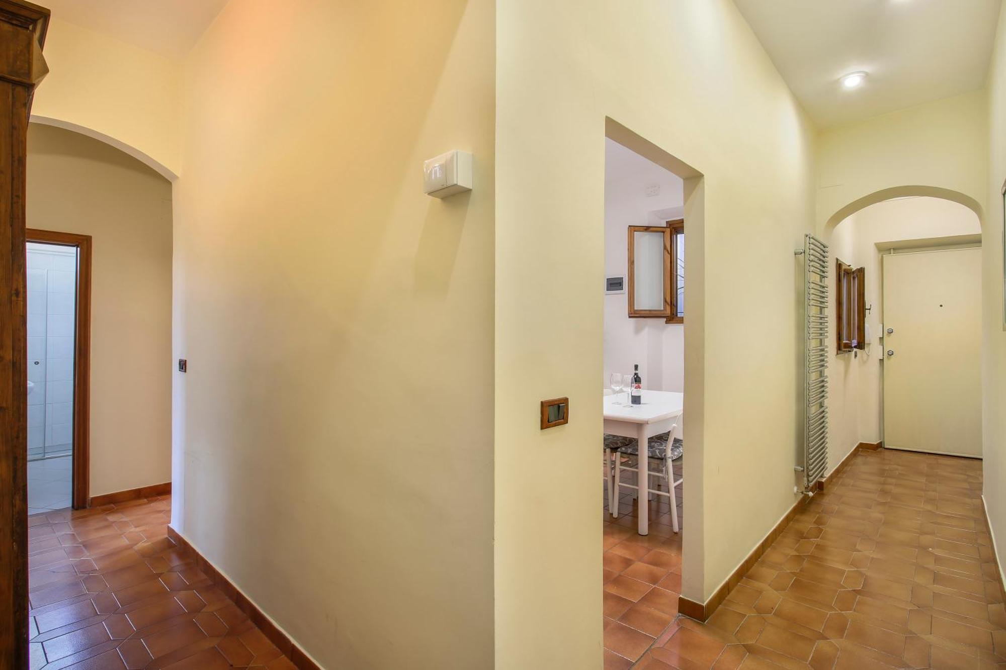 Oltrarno Tasso In * Florence