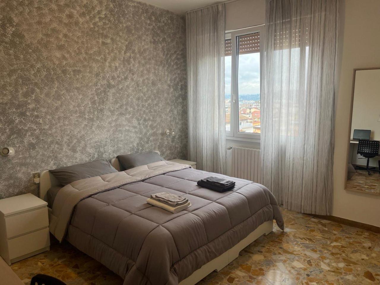 Pp-panoramic - Vicino A Stazione Ed Aeroporto Apartment Florenz
