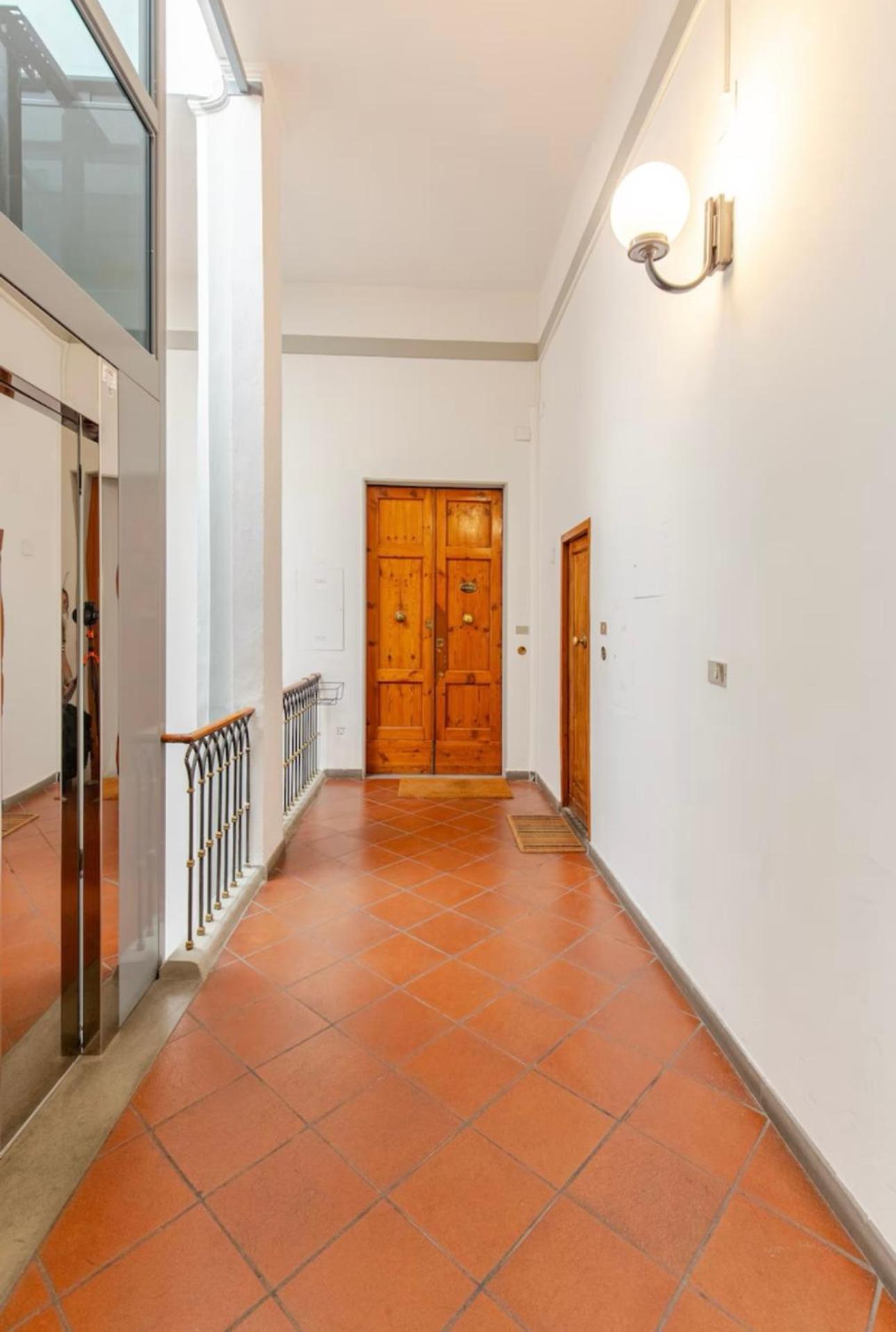 Apartment Le Charme Di Via Verdi Florence