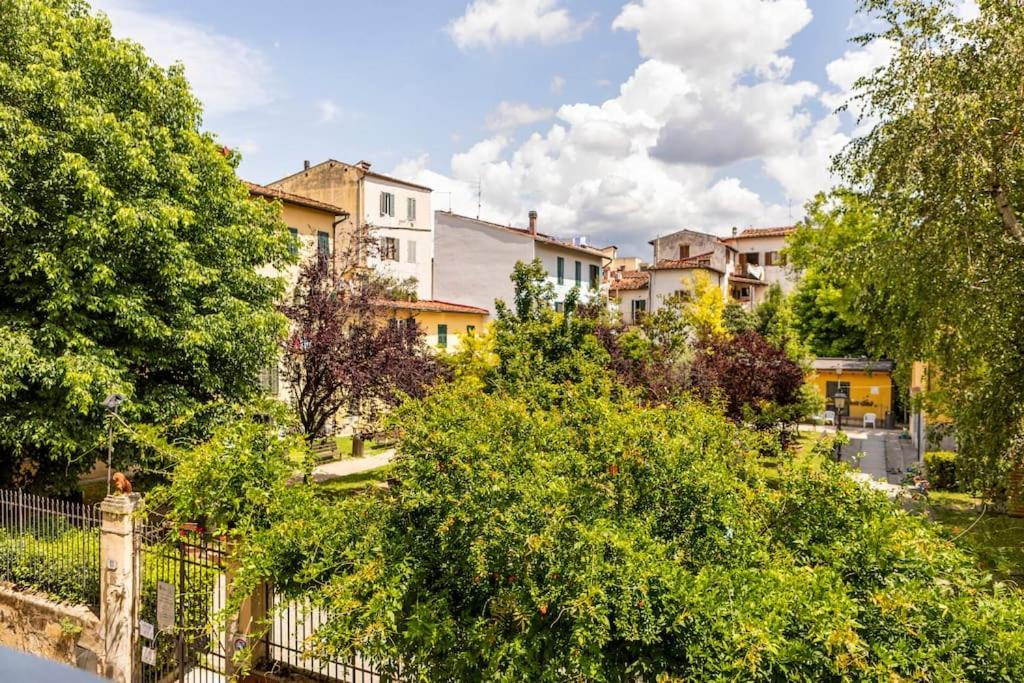 Appartement Modern Loft 1 Min To Basilica Of Santa Croce Florence