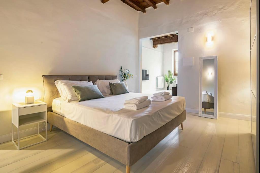 Appartement Modern Loft 1 Min To Basilica Of Santa Croce *