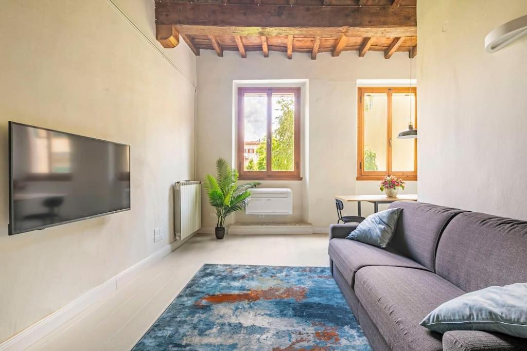 Modern Loft 1 Min To Basilica Of Santa Croce Florence