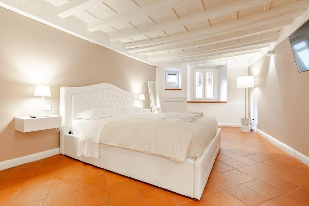 Apartment Amazing In Piazza Santa Croce *
