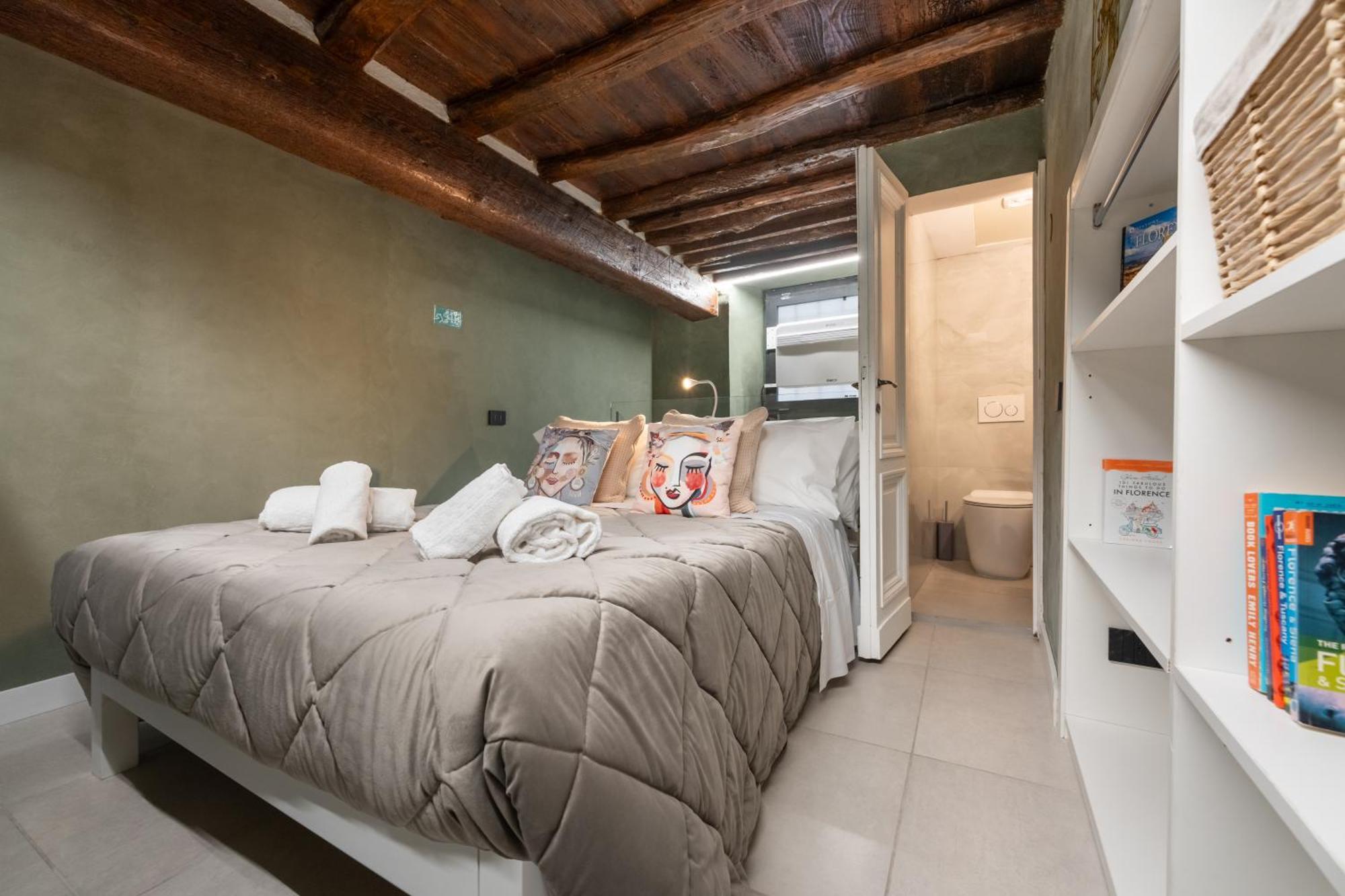 Keys Of Italy - Vigna Vecchia 24 - Cozy Mezzanine In Santa Croce Appartement *