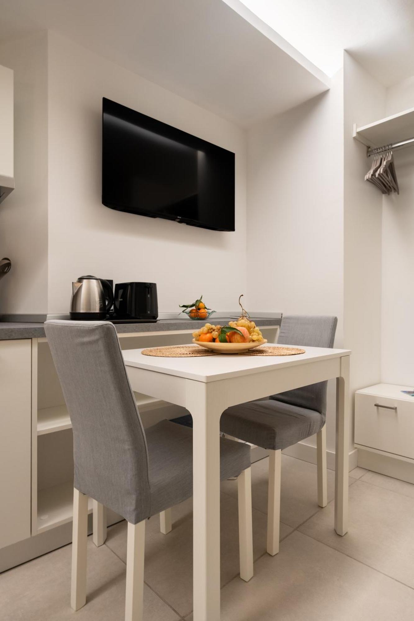 Keys Of Italy - Vigna Vecchia 24 - Cozy Mezzanine In Santa Croce Appartement *