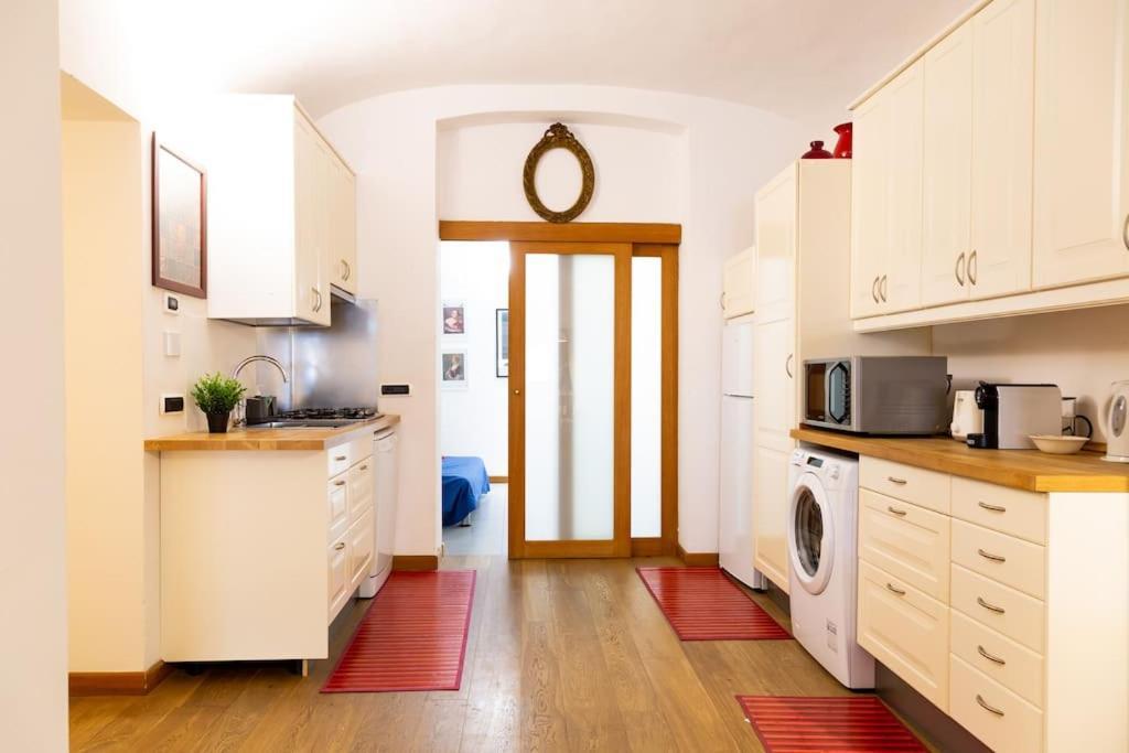 Centro Storico Ognissanti Apartment *