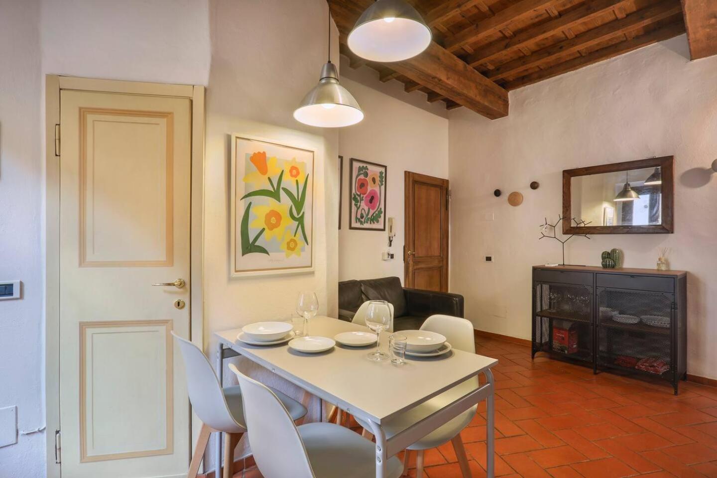 Lovely Cozy Flat 2 Bedrooms Apartment Florenz
