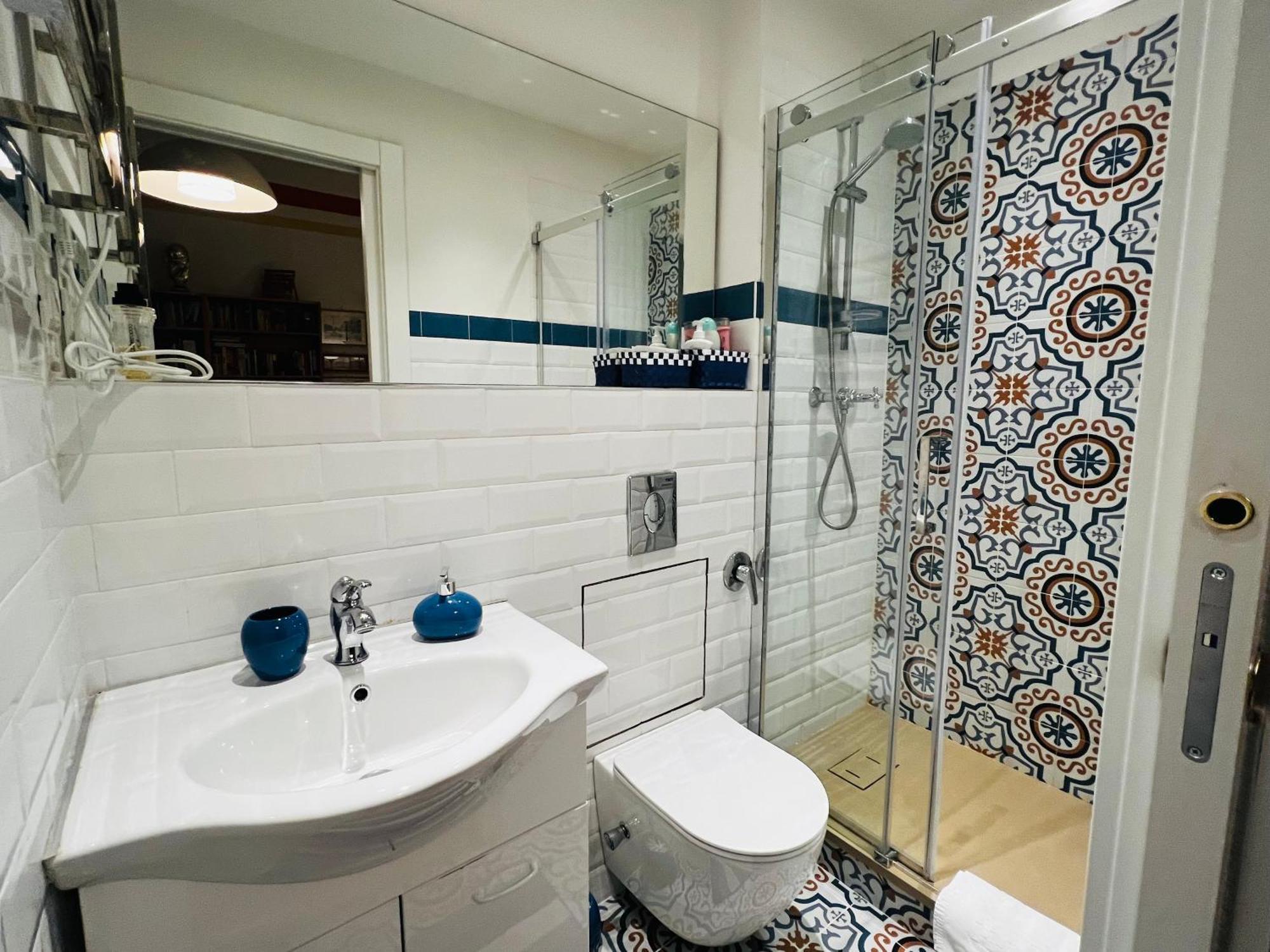 Tre Gigli A Firenze, 5 Minutes From Station, Via Palazzuolo 55 Bed & Breakfast *