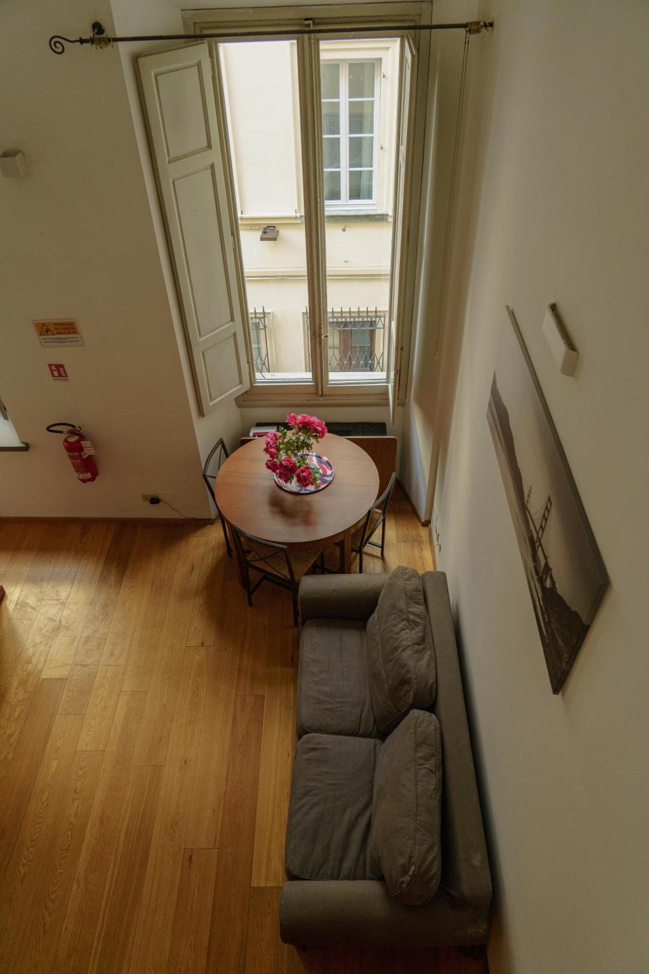 One Bedroom In Historical Building Florence
