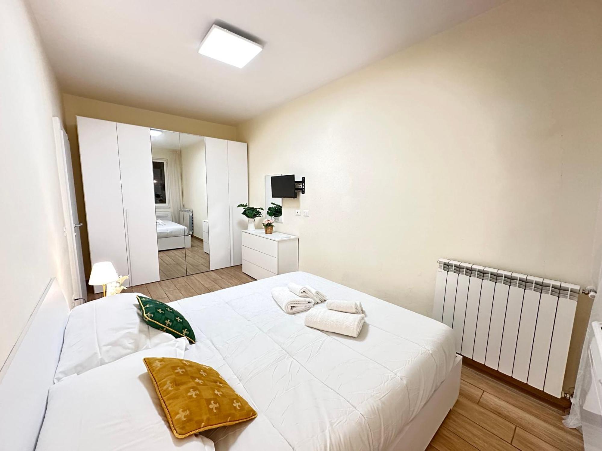 Luxurious View On Pitti Palace Apartment