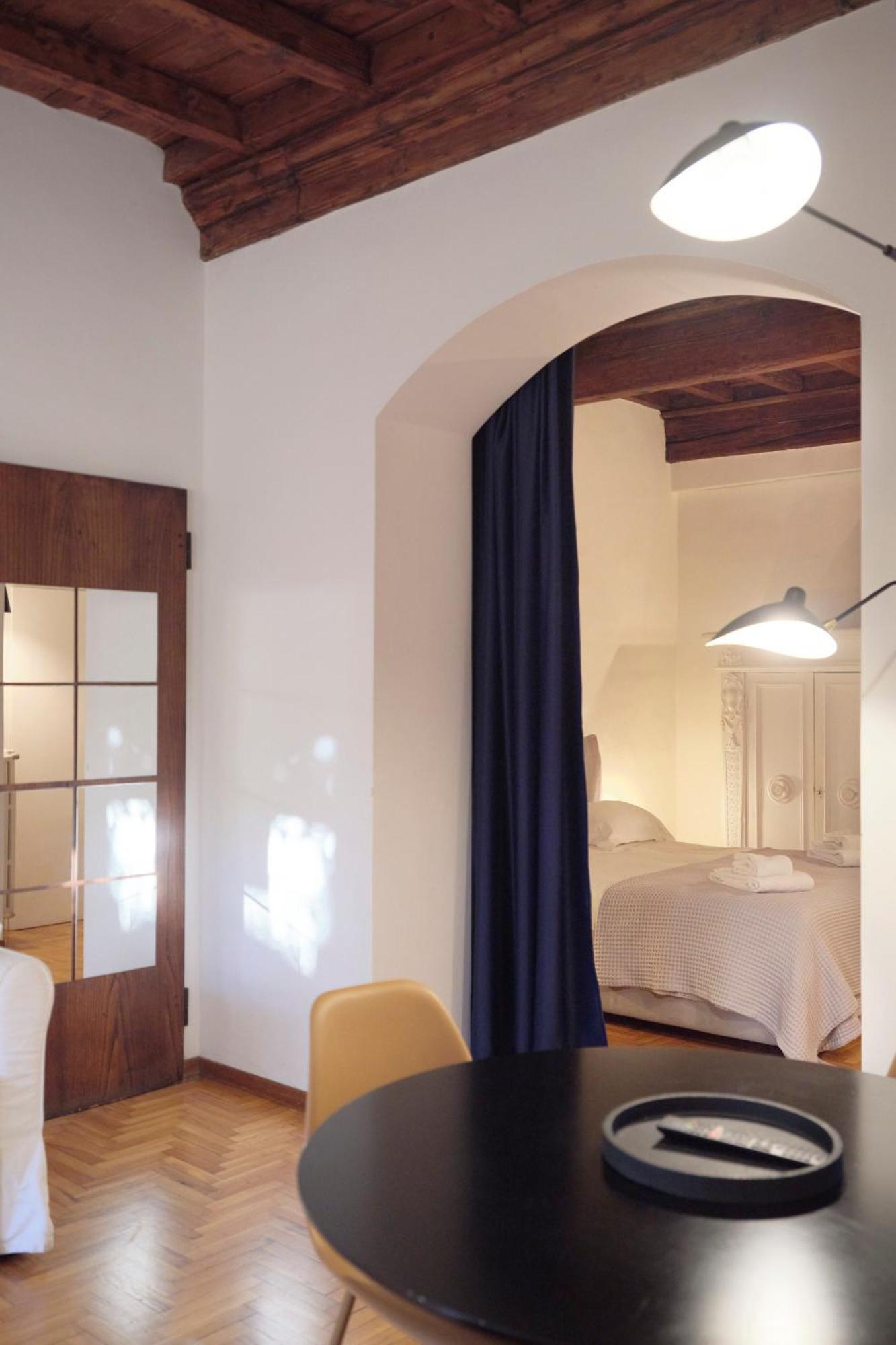 Enchanting With Patio, Lungarno * Florence