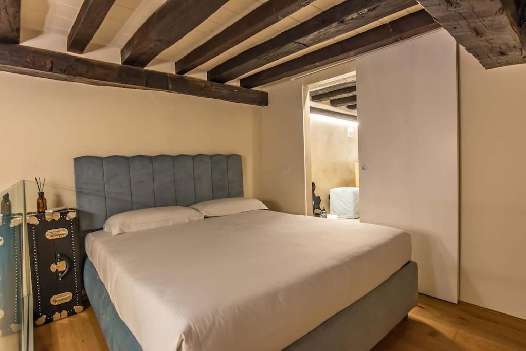 Maison Pandolfini * Florence