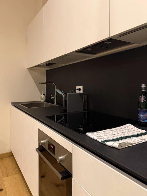 Sprone In Appartement *
