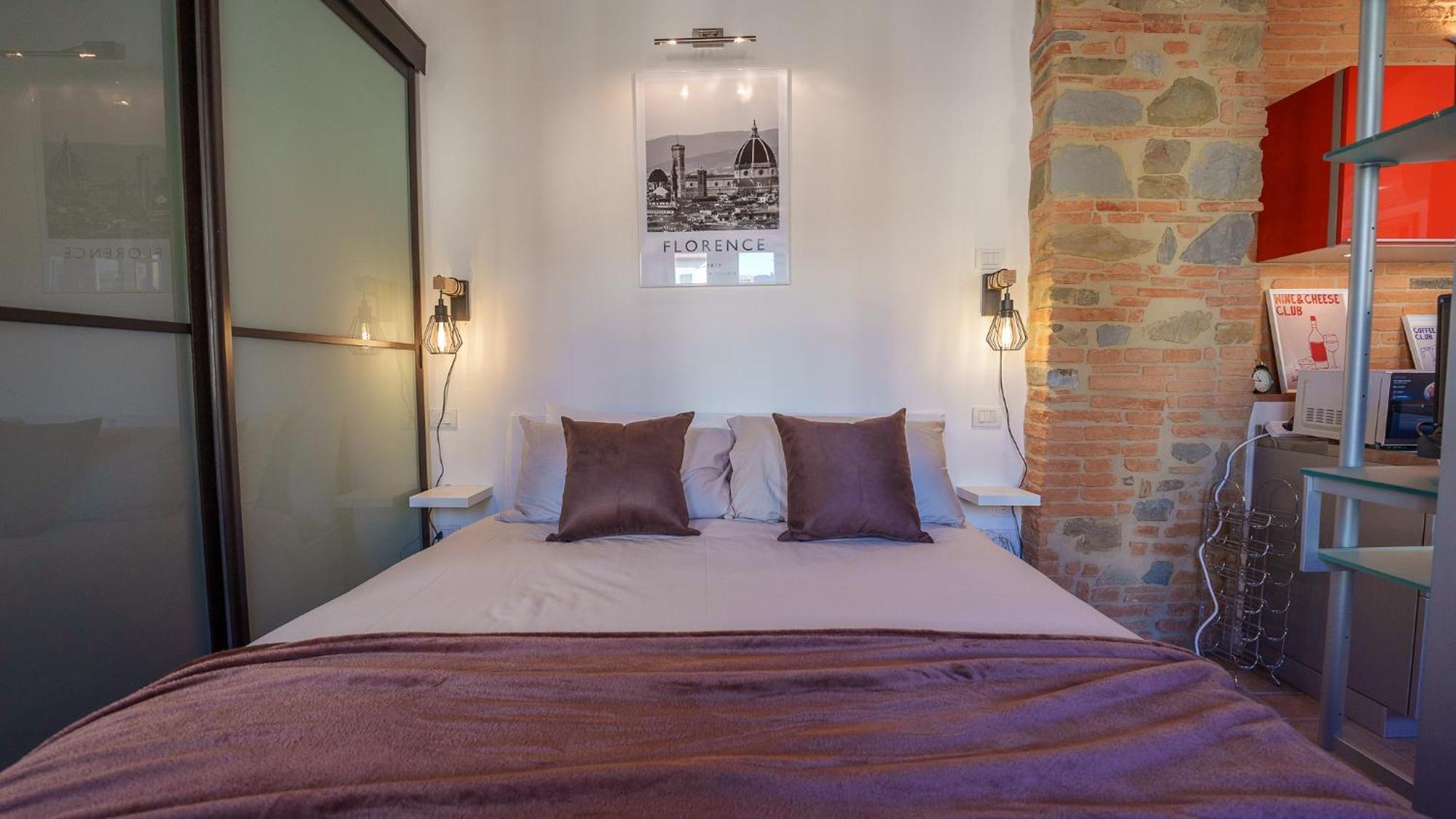 Santa Croce Historic Loft With A View Florence