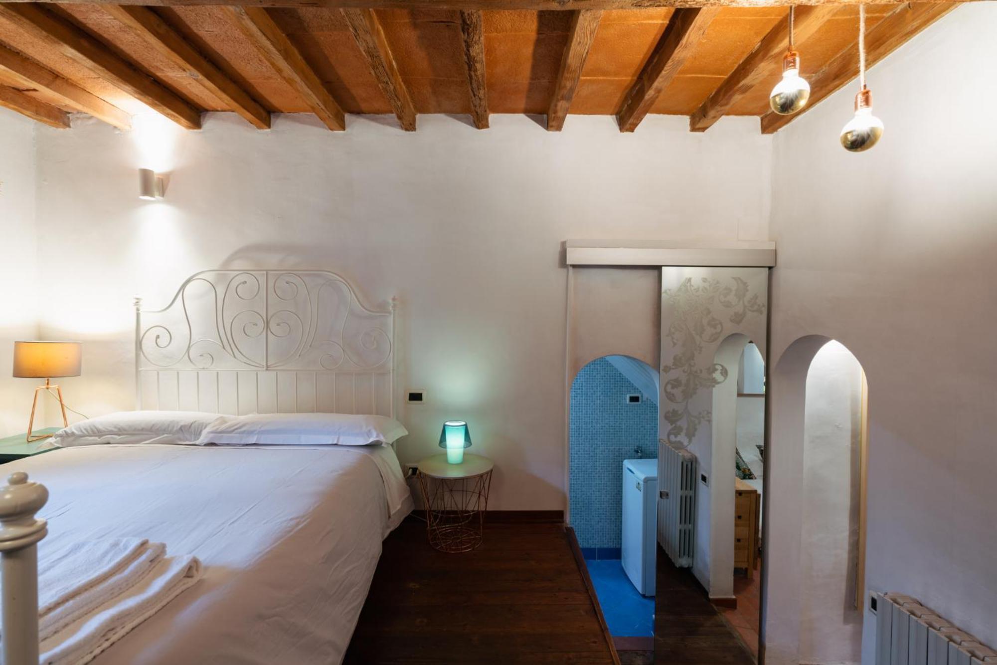 Charming In The Heart Of Santo Spirito Appartement Florence