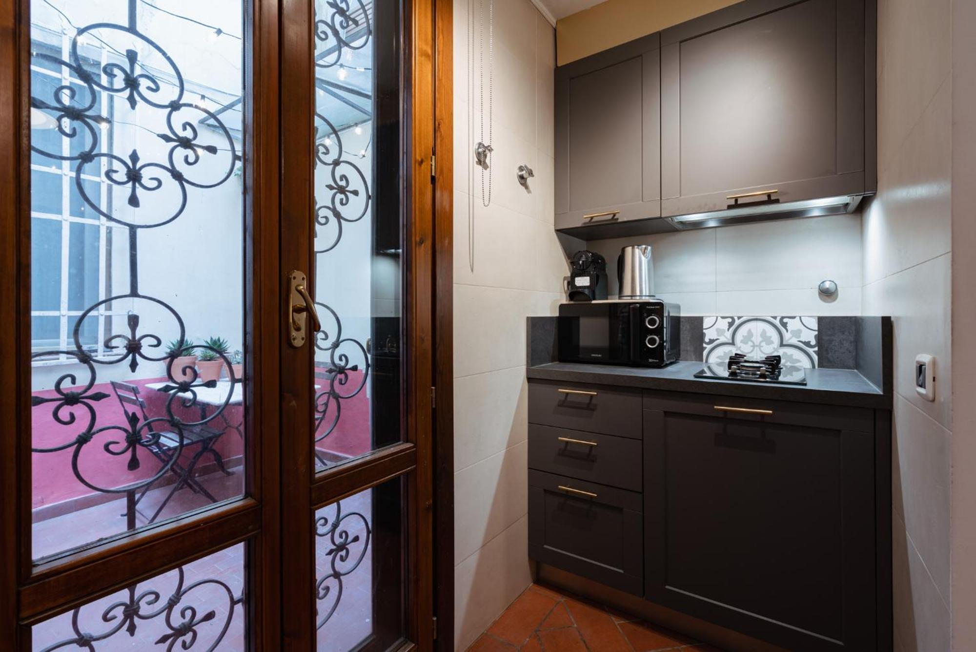 Appartement Charming In The Heart Of Santo Spirito Florence