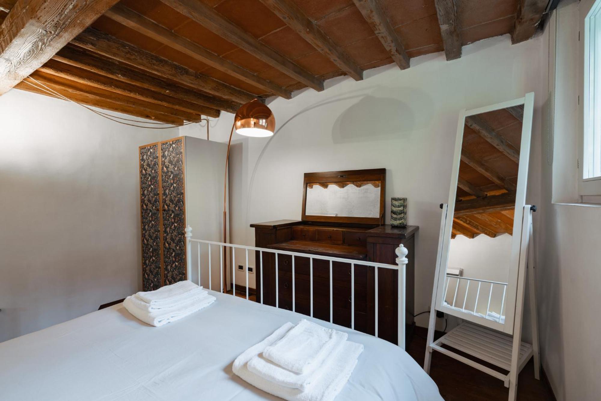 Charming In The Heart Of Santo Spirito Appartement Florence