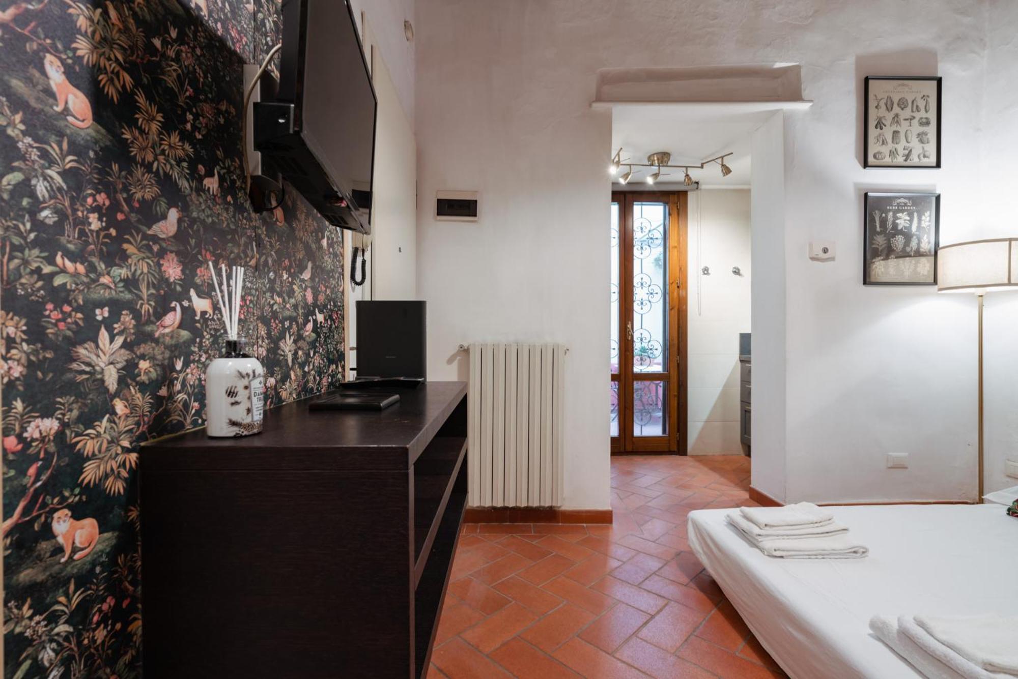 Charming In The Heart Of Santo Spirito Appartement