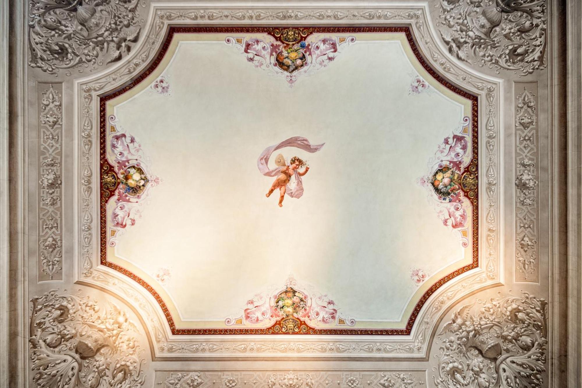 Appartement Via Venezia 10 - Renaissance - Historic Charm With Frescoes And Private Courtyard Parking In Heart *