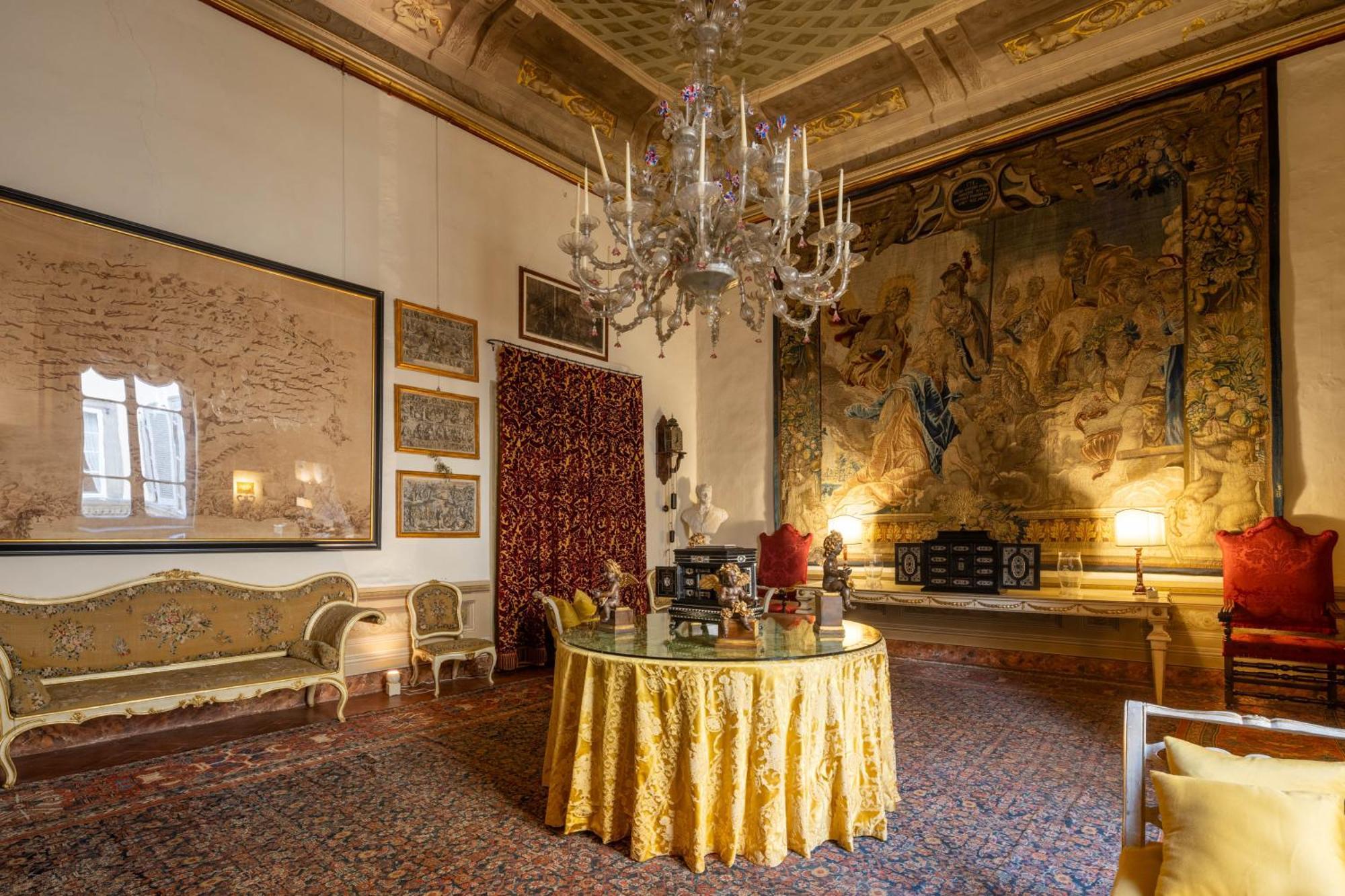 Ricasoli Luxury Palace Florence