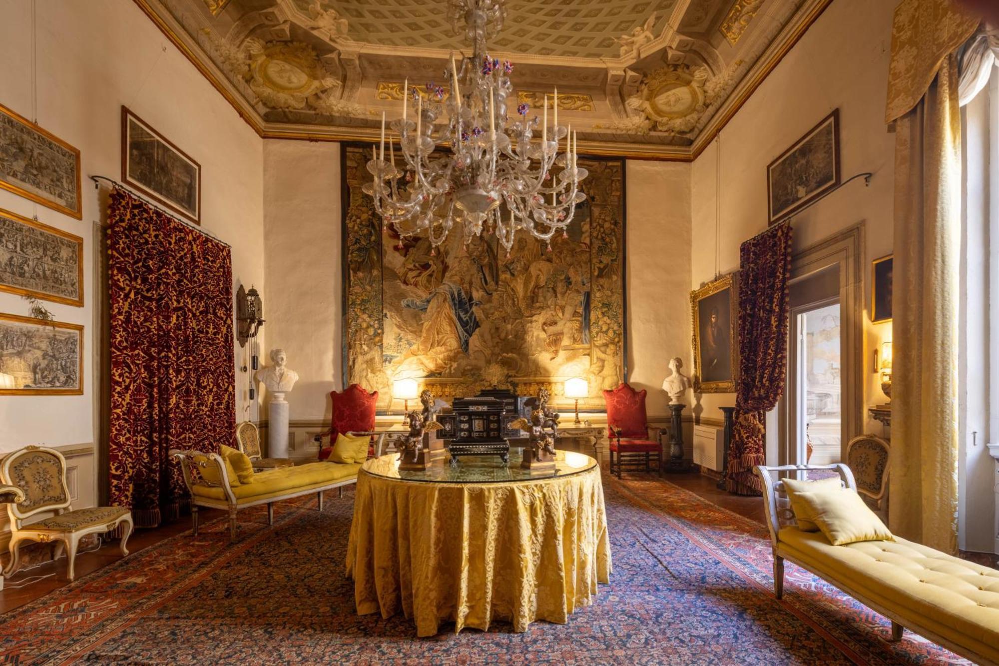 Ricasoli Luxury Palace Florence