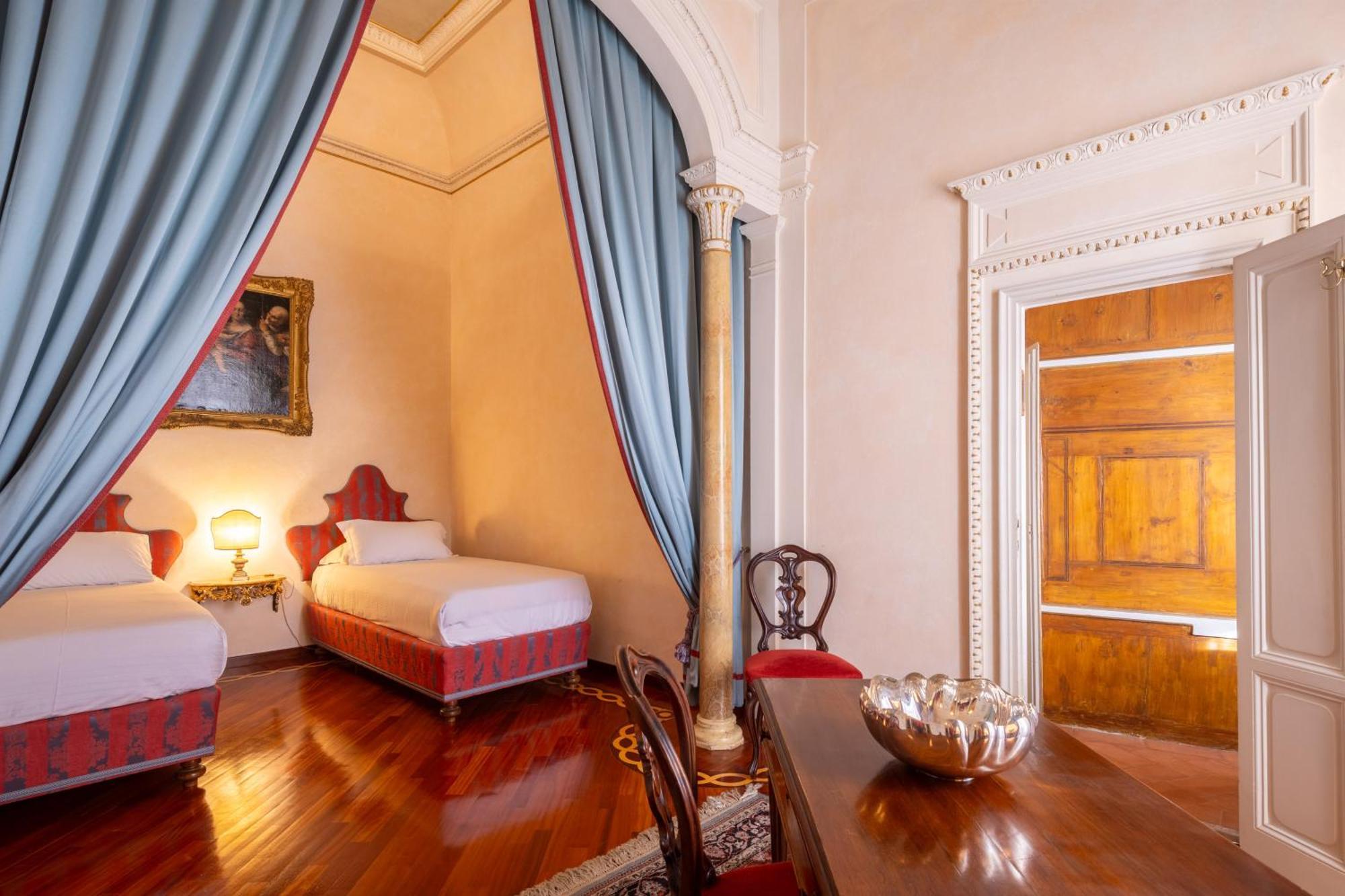 Ricasoli Luxury Palace Florence