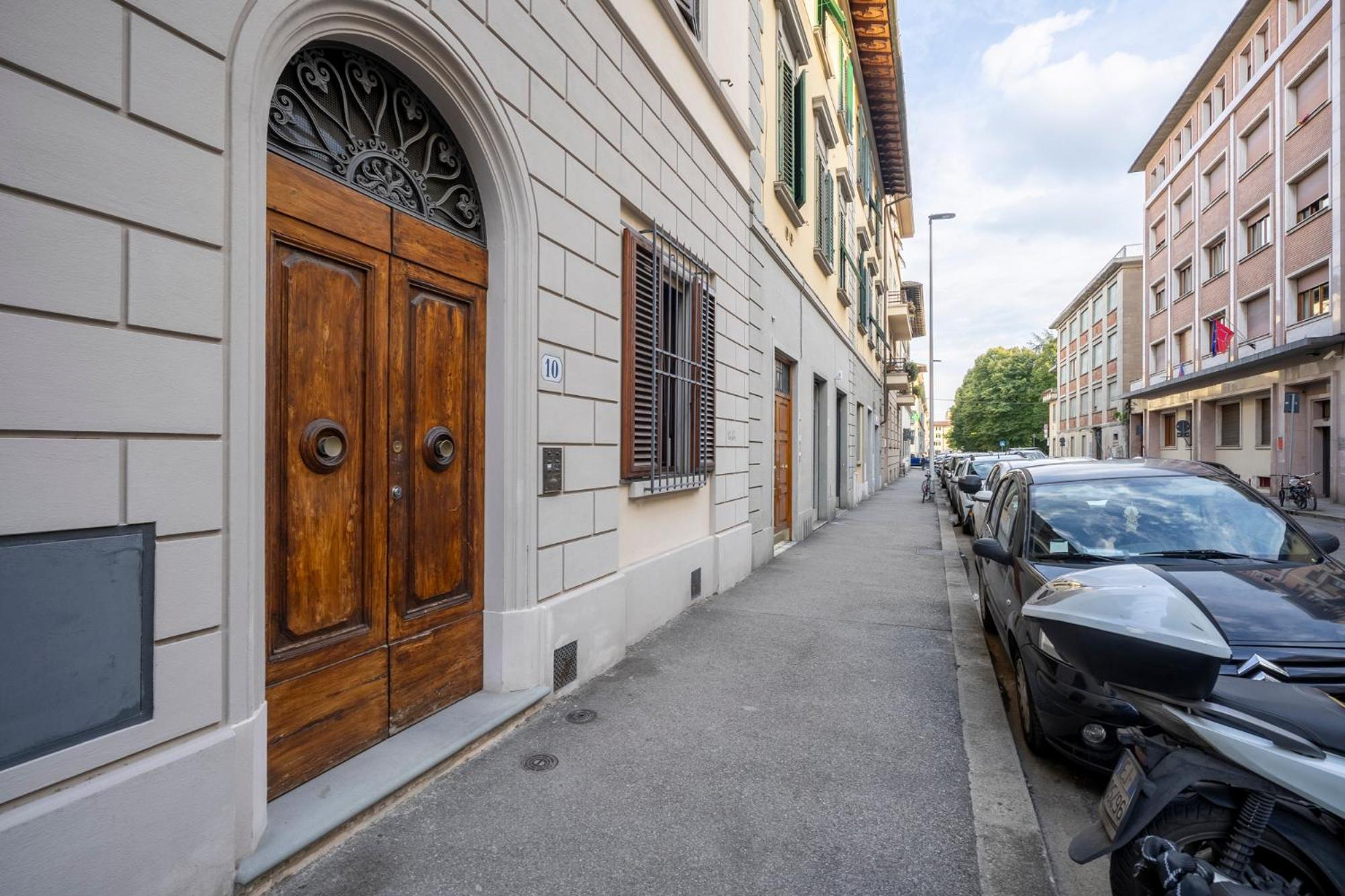 The Luxor - Capponi Apartment Florence