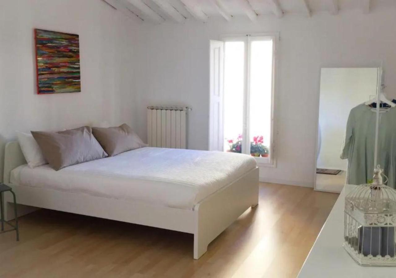Appartement Via Lambertesca, 14 - Charming - Large Design Between Uffizi And Ponte Vecchio - 4rth Floor Without Elevator