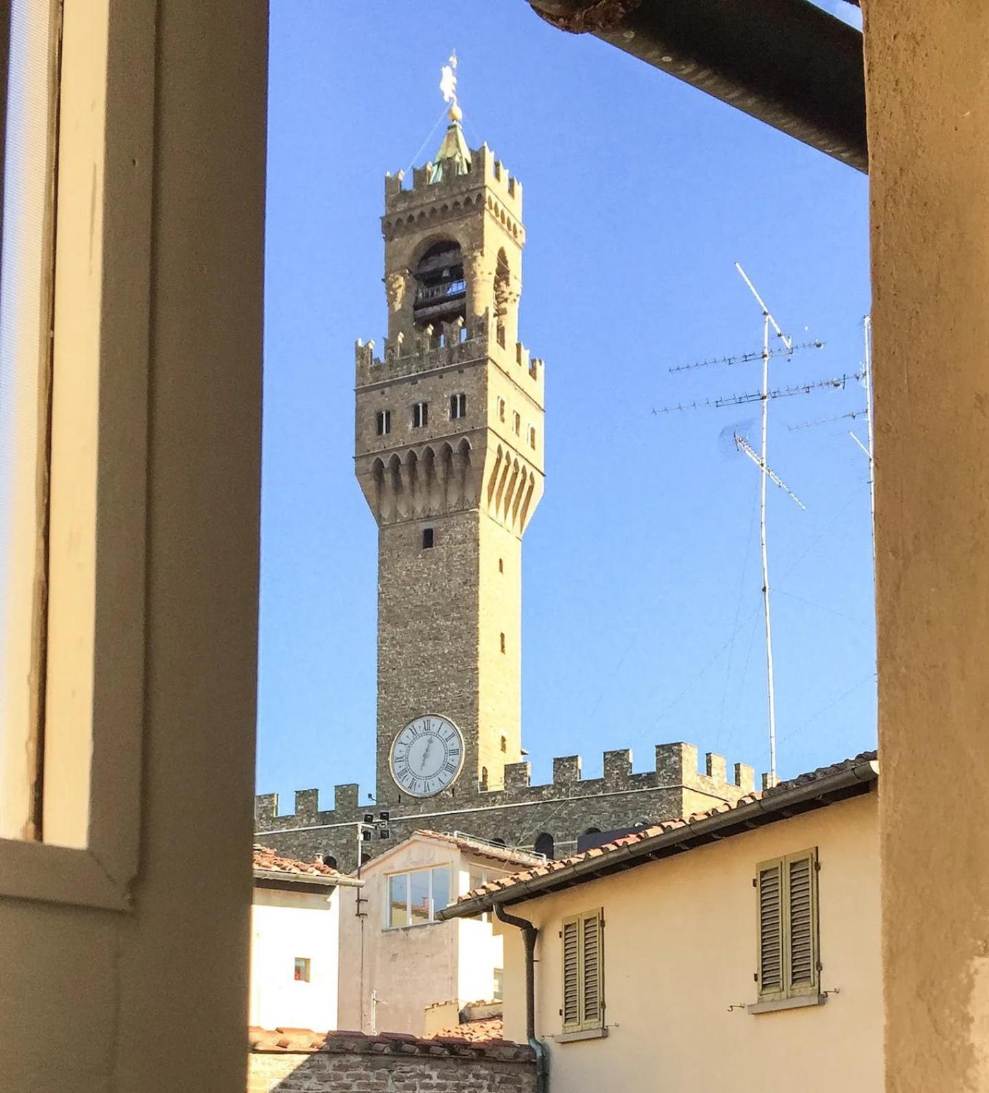 Via Lambertesca, 14 - Charming - Large Design Between Uffizi And Ponte Vecchio - 4rth Floor Without Elevator Appartement Florence