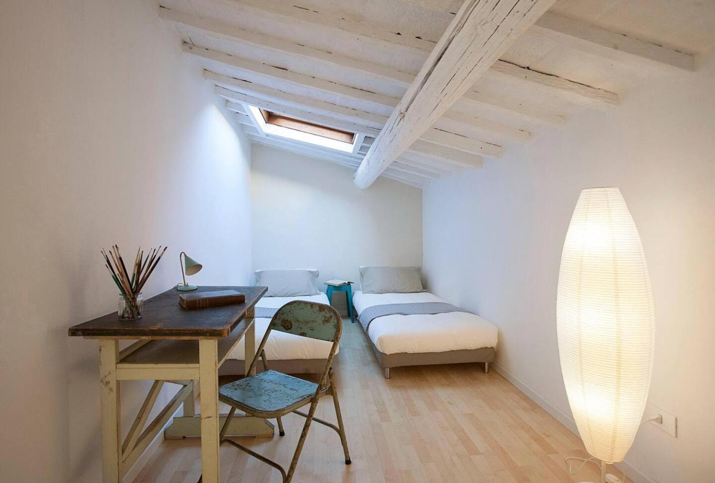 Via Lambertesca, 14 - Charming - Large Design Between Uffizi And Ponte Vecchio - 4rth Floor Without Elevator * Florence