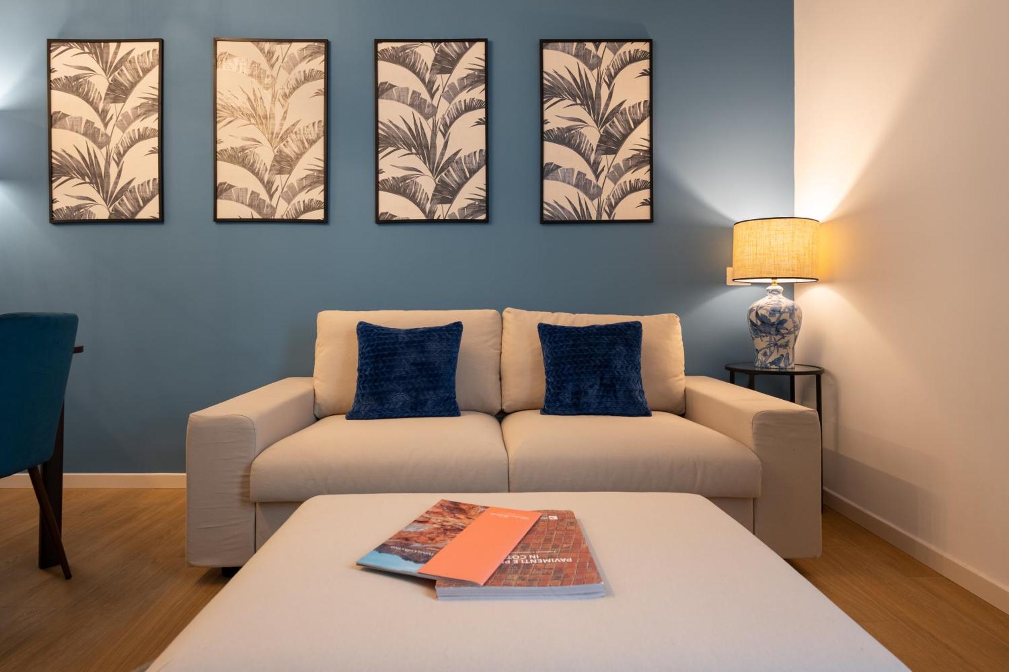 Via Taddeo Alderotti, 85 - Elegant In Careggi, Near Hospital, & Tram Morgagni - Charming Apartment *