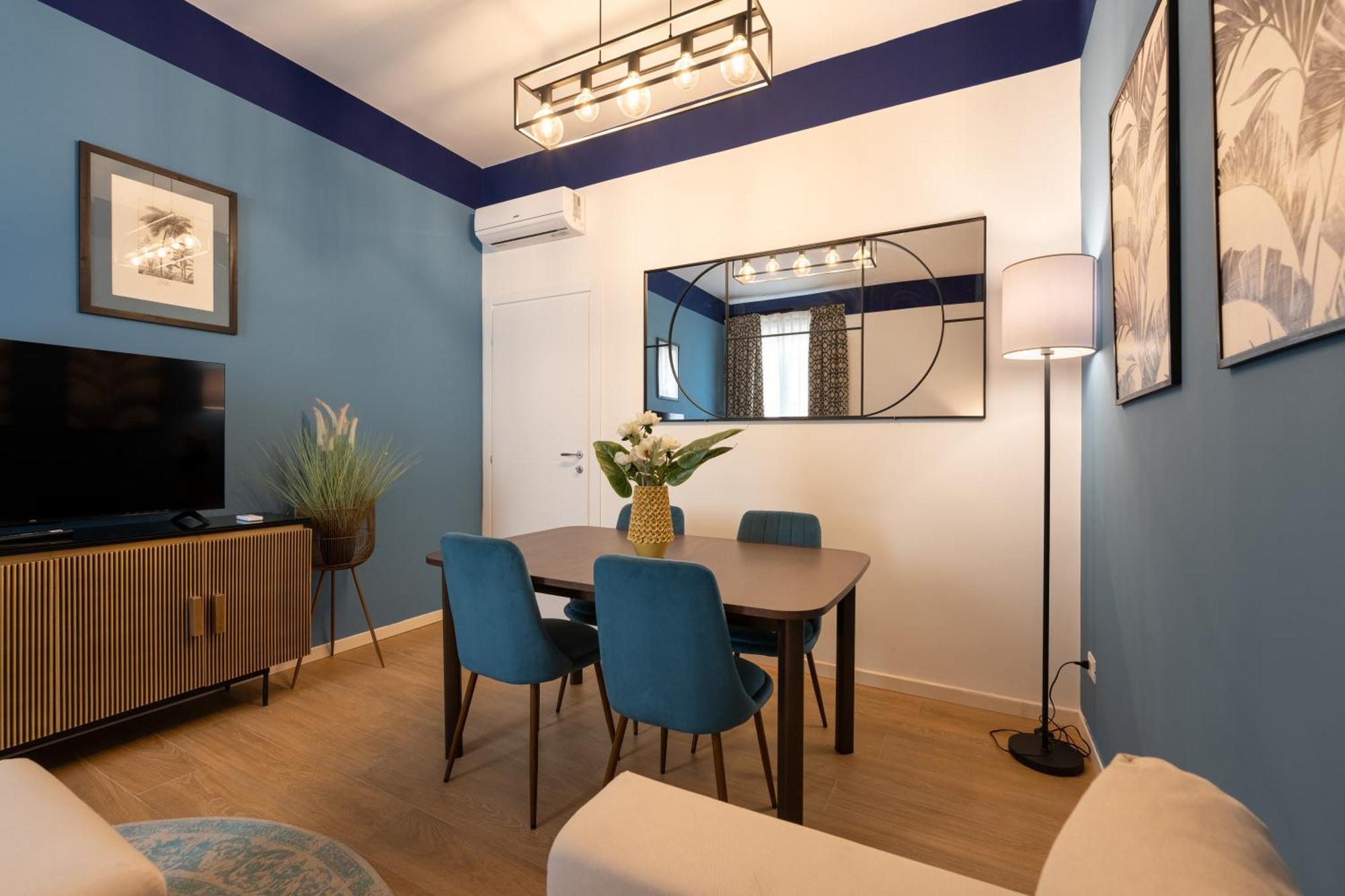 Apartment Via Taddeo Alderotti, 85 - Elegant In Careggi, Near Hospital, & Tram Morgagni - Charming *