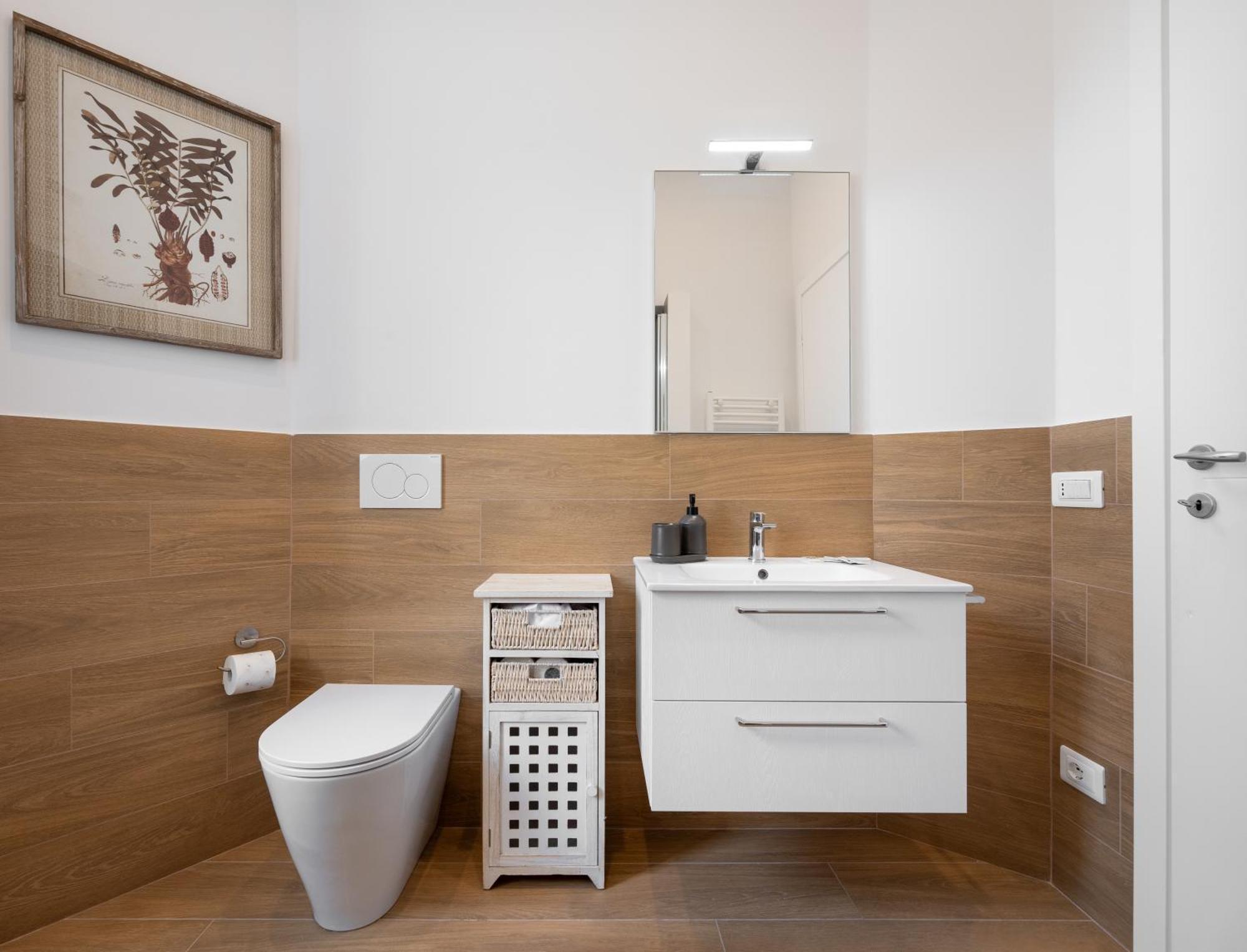 Via Taddeo Alderotti, 85 - Elegant In Careggi, Near Hospital, & Tram Morgagni - Charming Apartment *