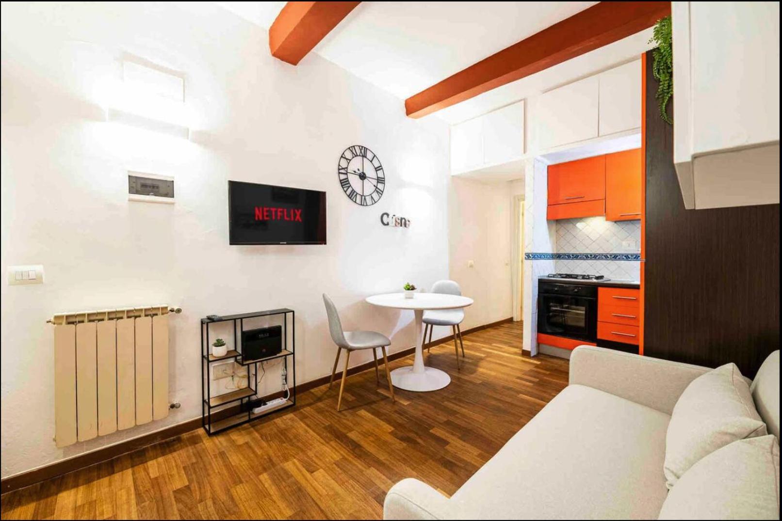 Via Buonarroti, 8 - 12 Minutes Walk To Duomo - Bright & Cozy - Charming Appartement
