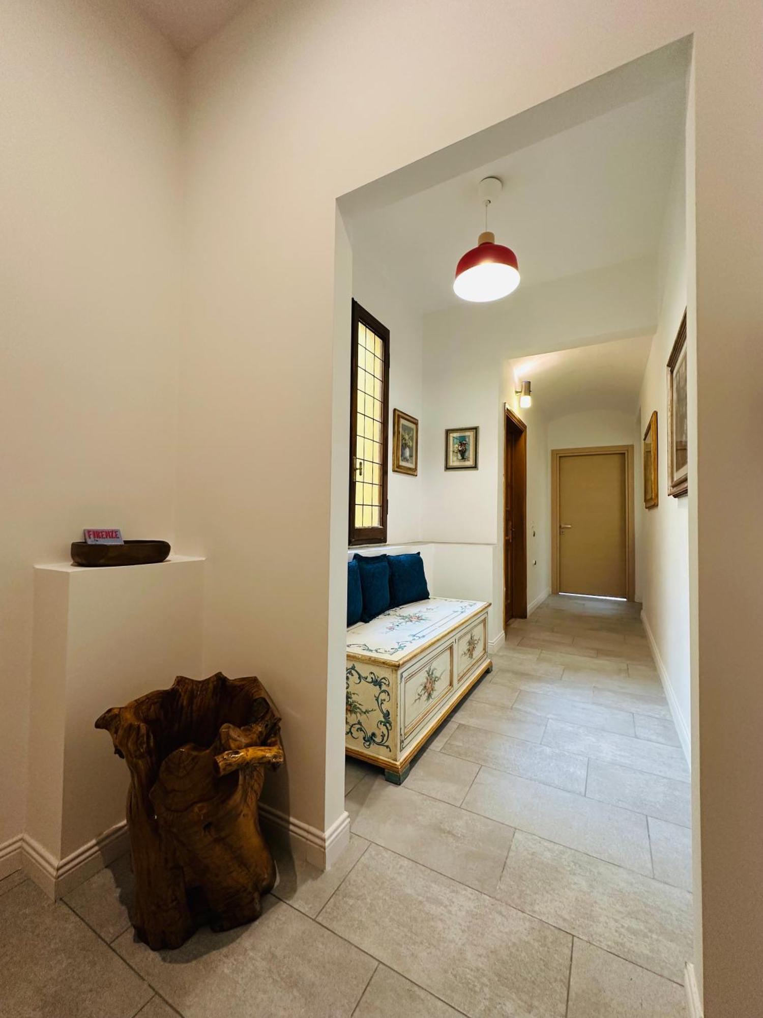 Apartment Poggi 7 Florence