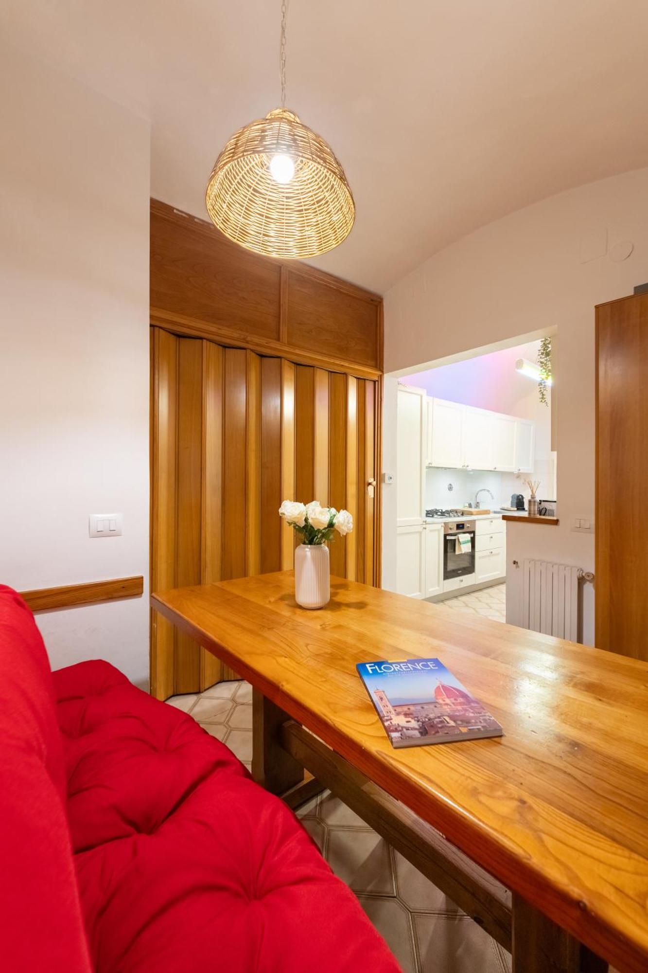 Apartment Via Sant'egidio, 3 - Spacious And Bright Just 300mt From The Duomo Florenz
