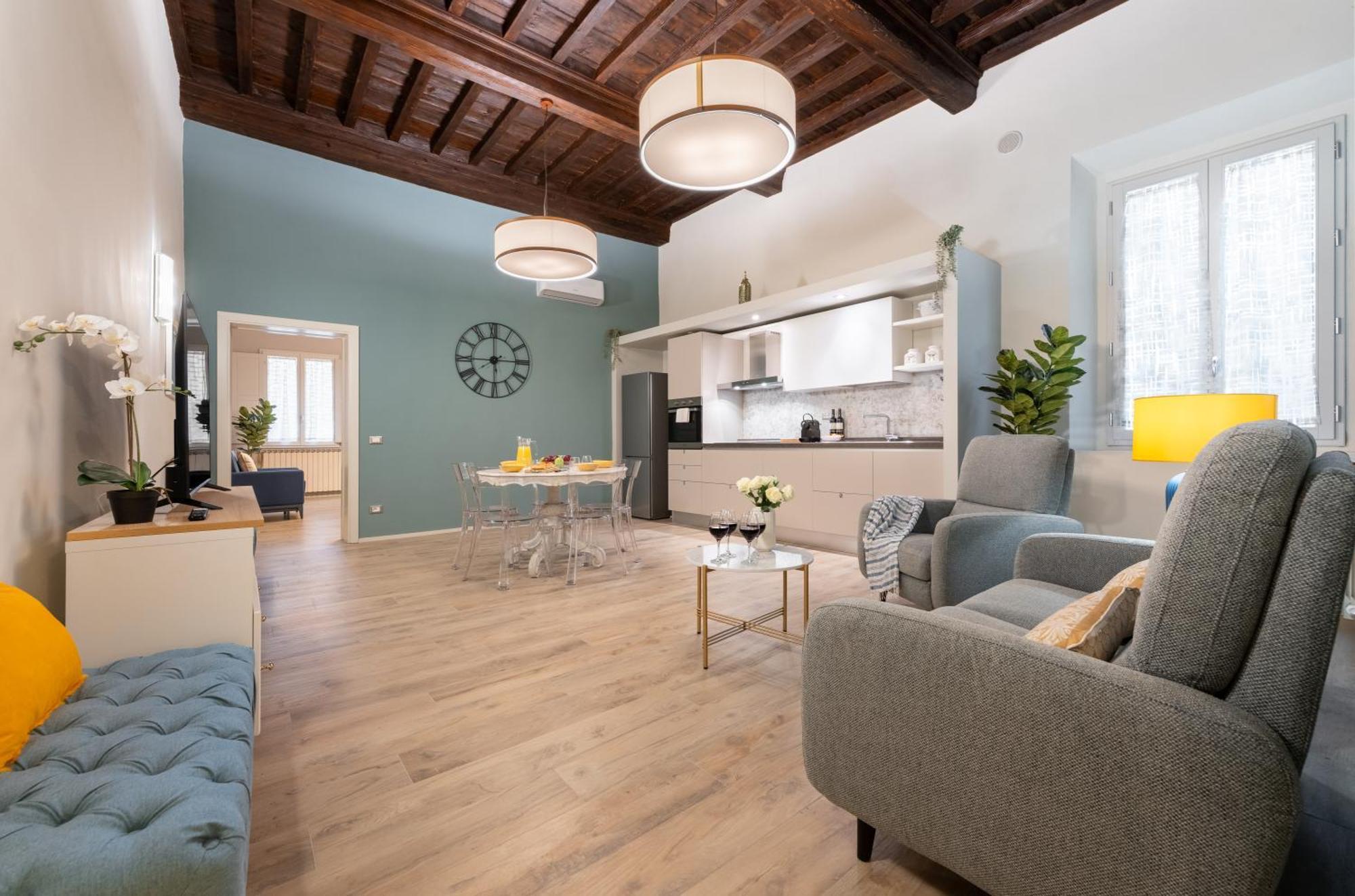 Via Santa Reparata, 1 - 2nd Floor - Stunning And Spacious 10 Min To Historic Center Florence