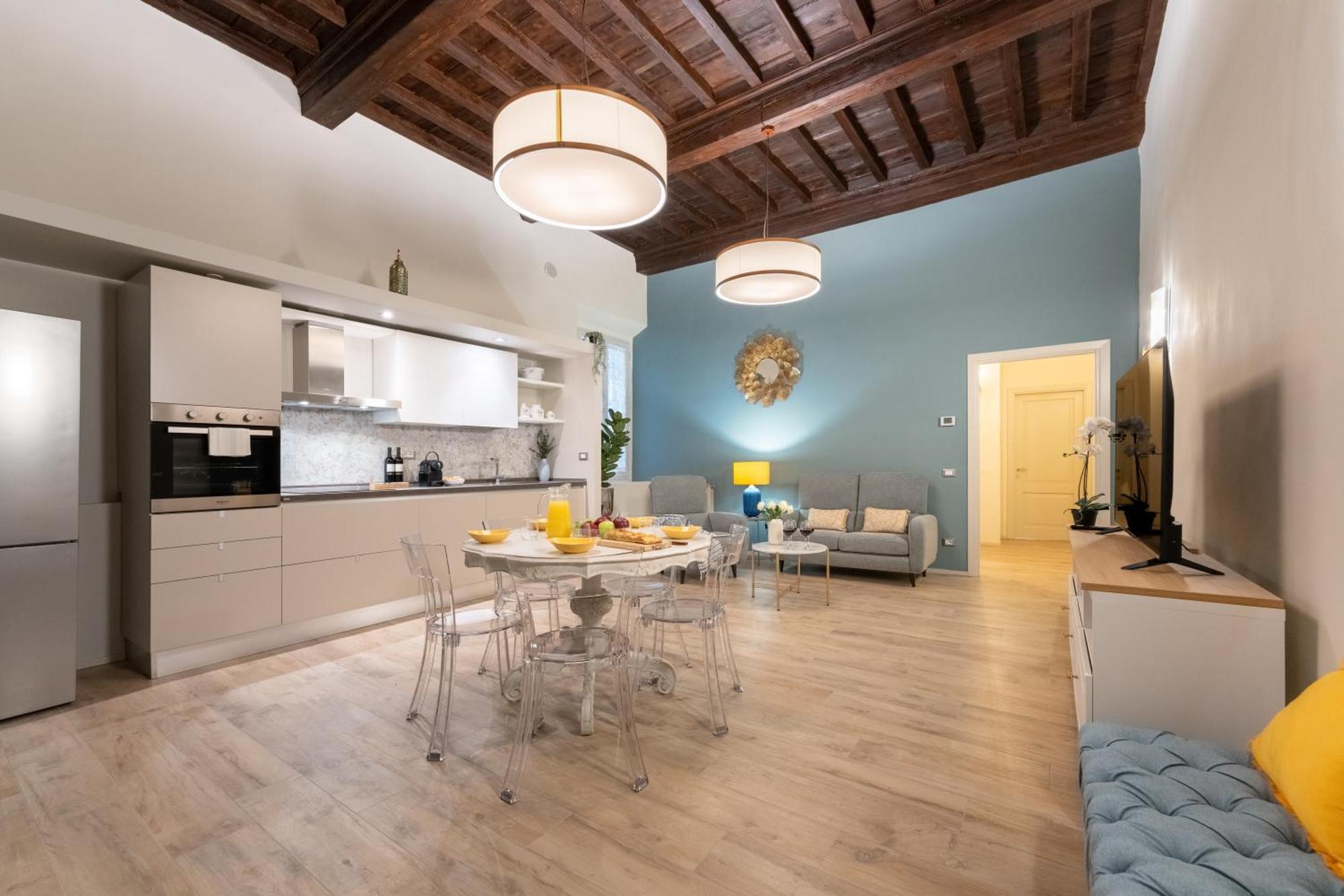 Via Santa Reparata, 1 - 2nd Floor - Stunning And Spacious 10 Min To Historic Center Appartement