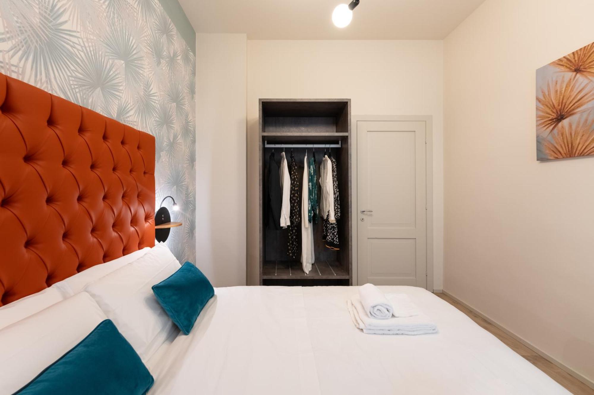 Via Santa Reparata, 1 - 2nd Floor - Stunning And Spacious 10 Min To Historic Center