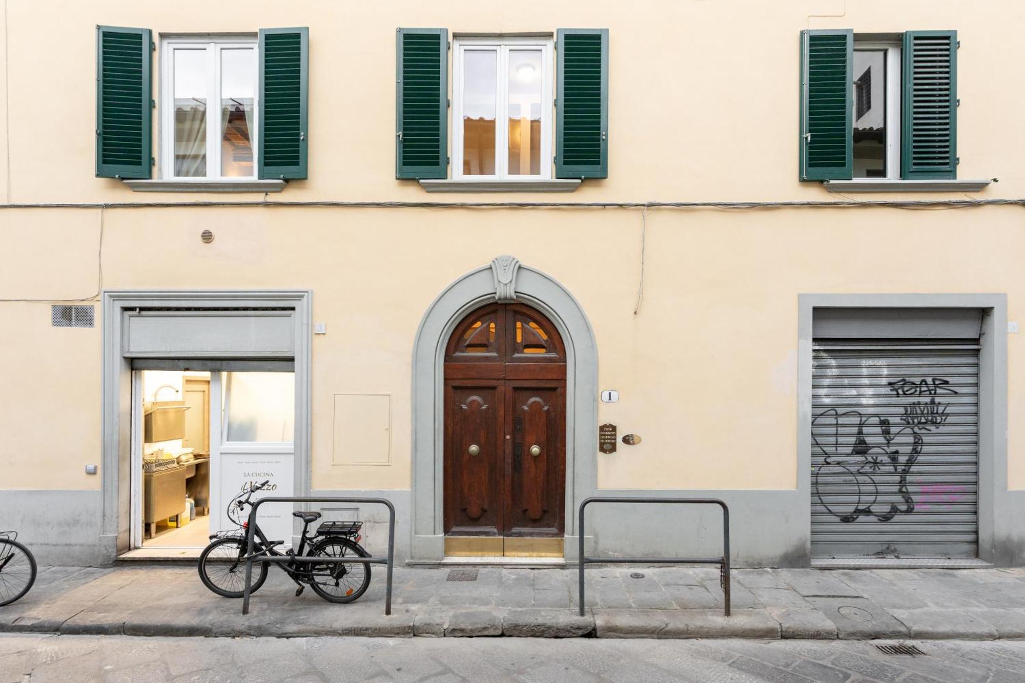 Via Santa Reparata, 1 - 2nd Floor - Stunning And Spacious 10 Min To Historic Center Appartement