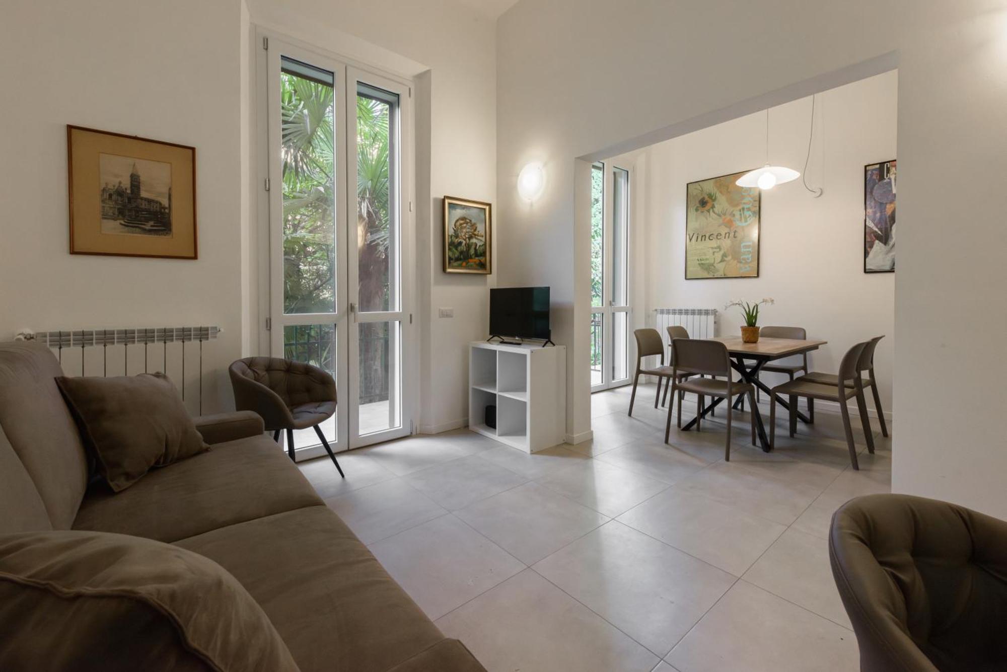Flora - Brand New Near Historic Center Appartement *