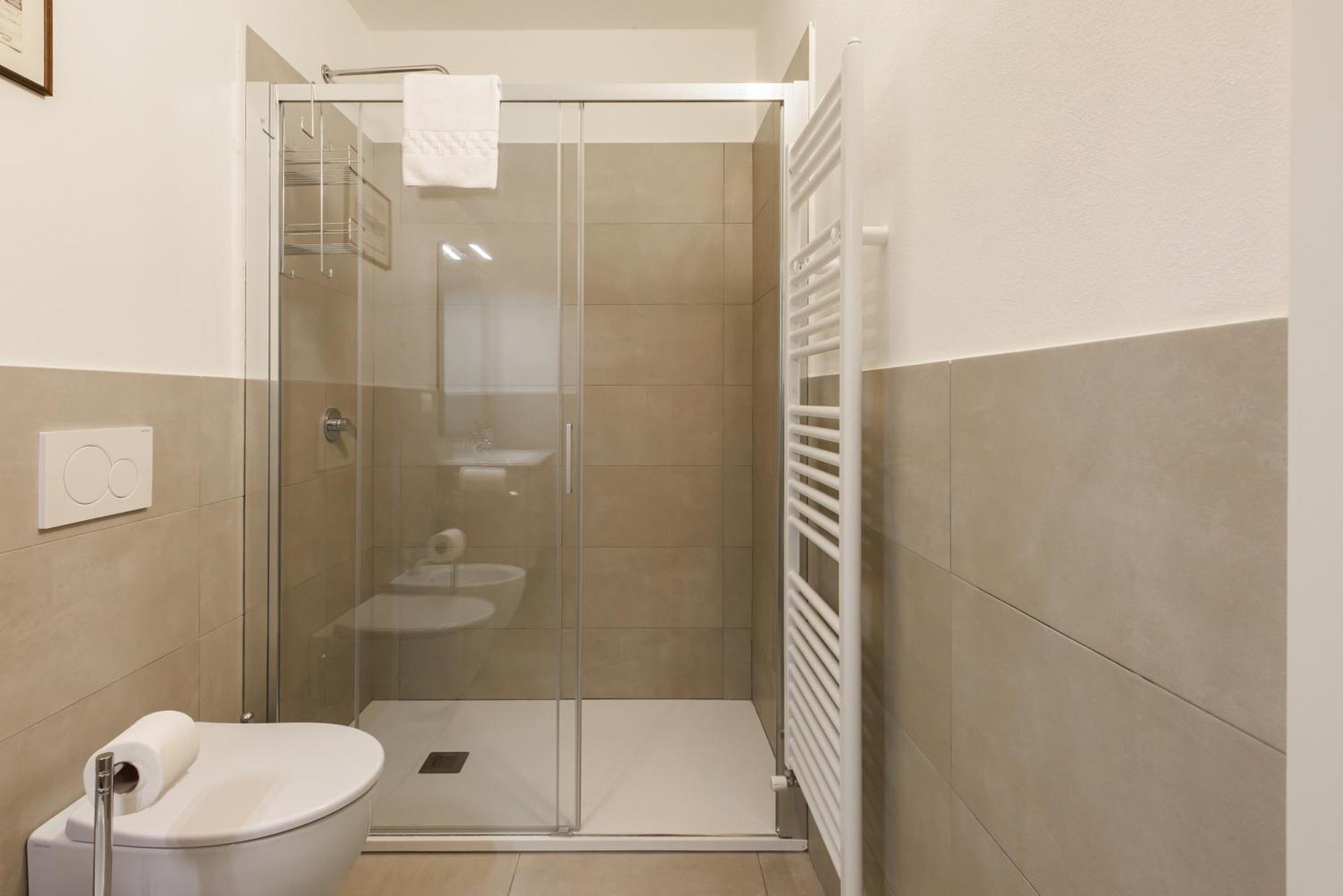 Flora - Brand New Near Historic Center Appartement Florence