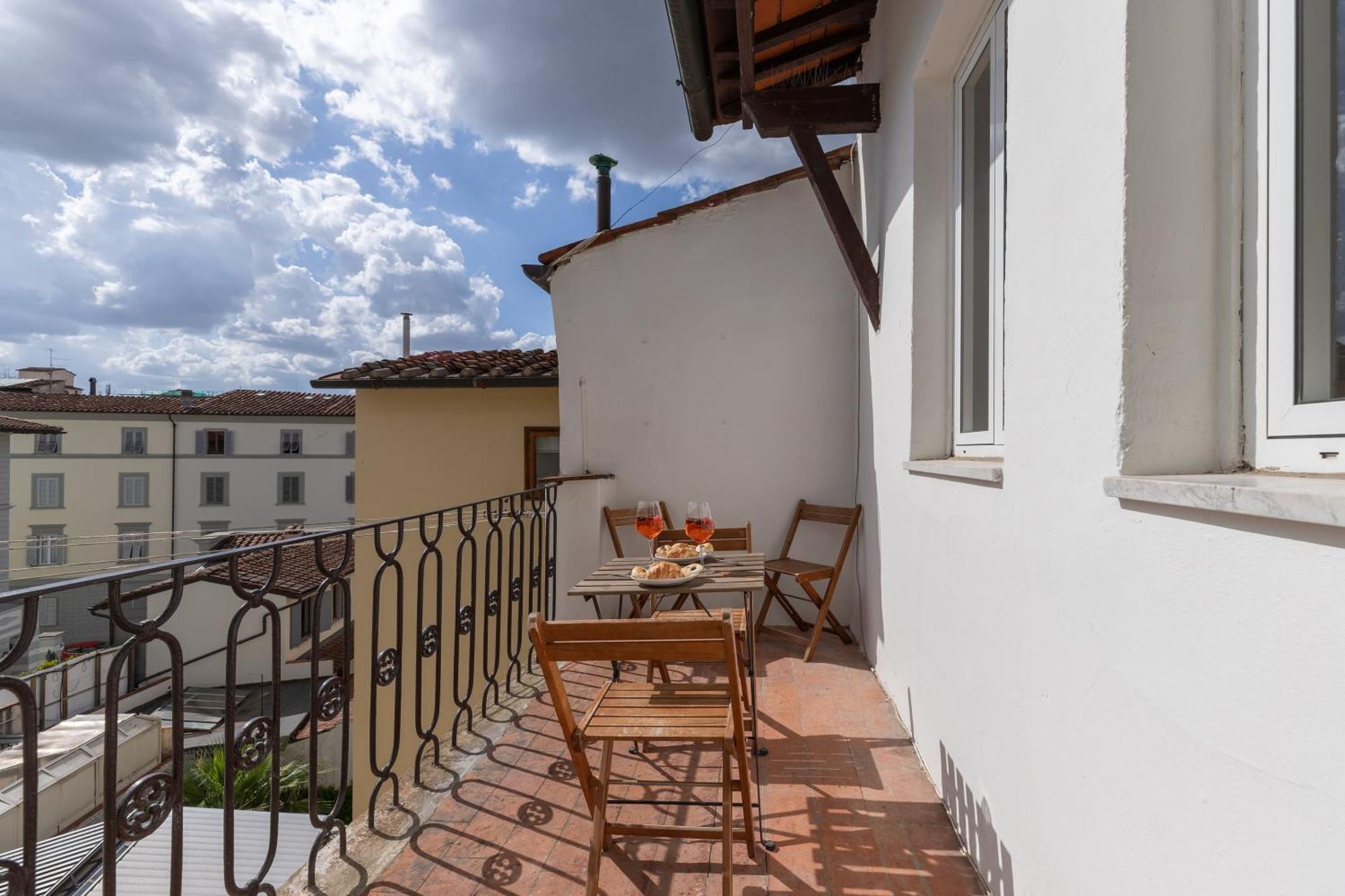 Santa Maria Novella Family In Appartement *