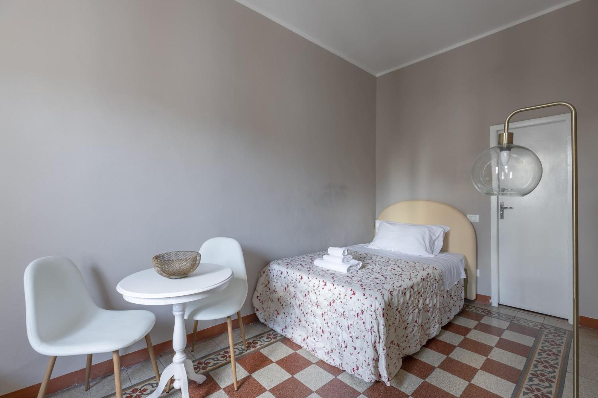 Santa Maria Novella Family In Appartement